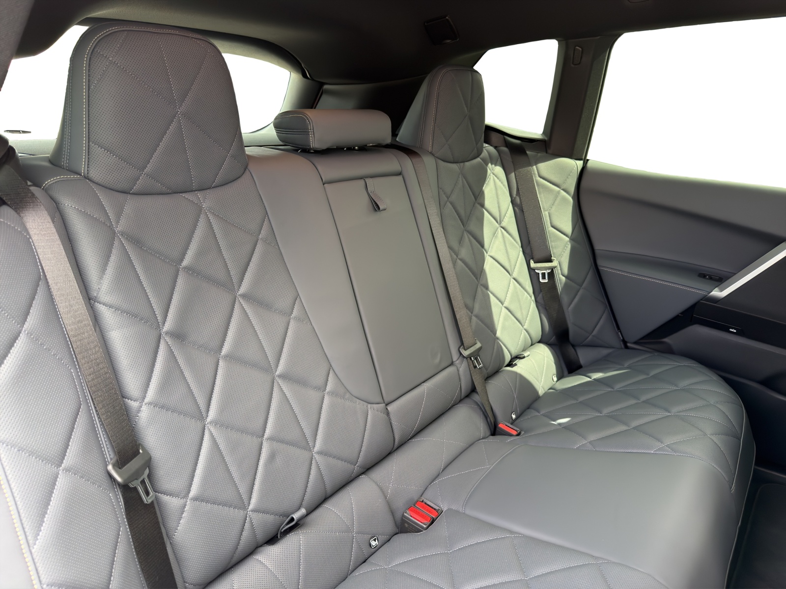 BMW iX xDrive60 M Sport Pro-image-19