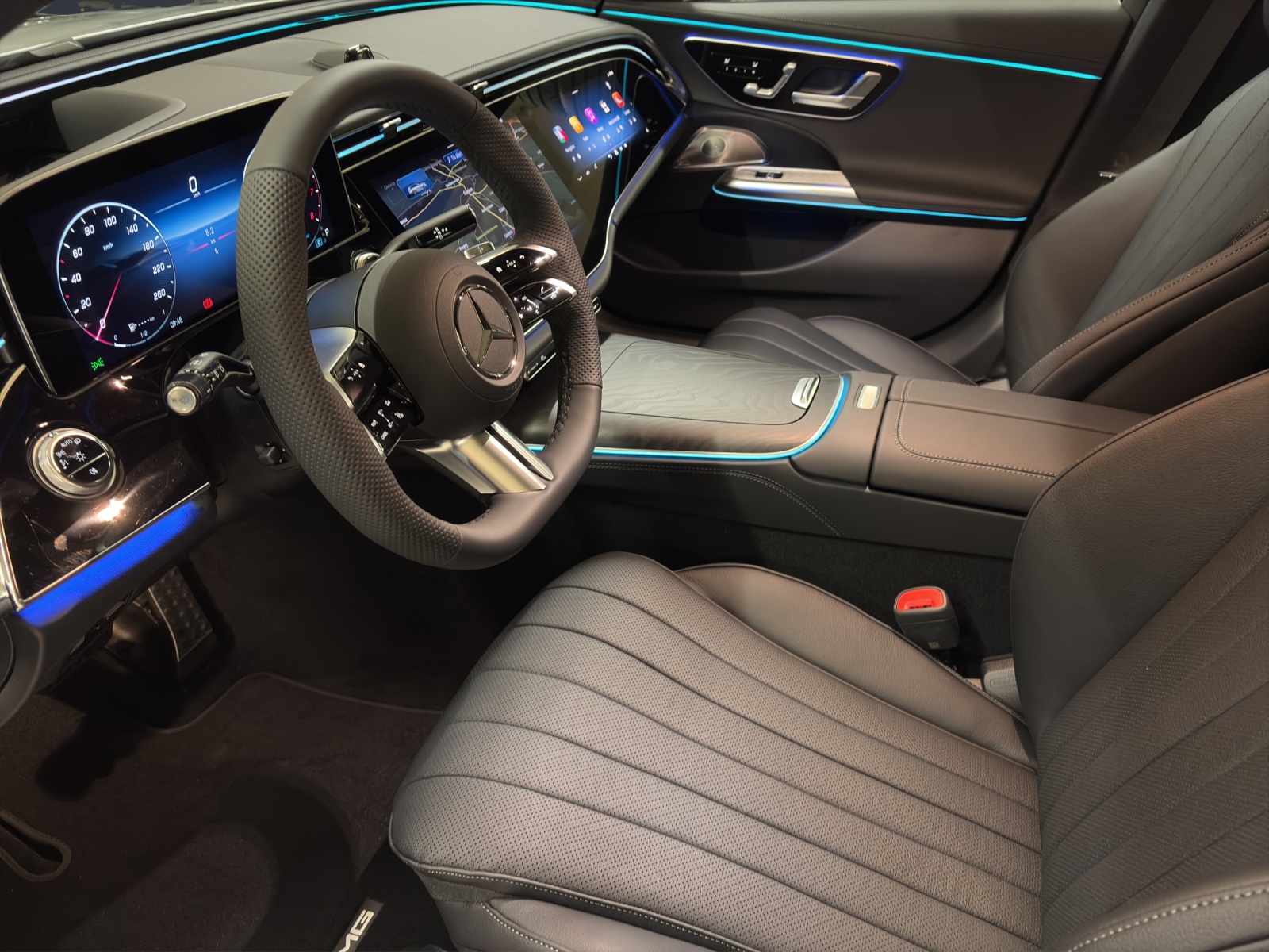 MERCEDES-BENZ E 200 4M Break-image-8
