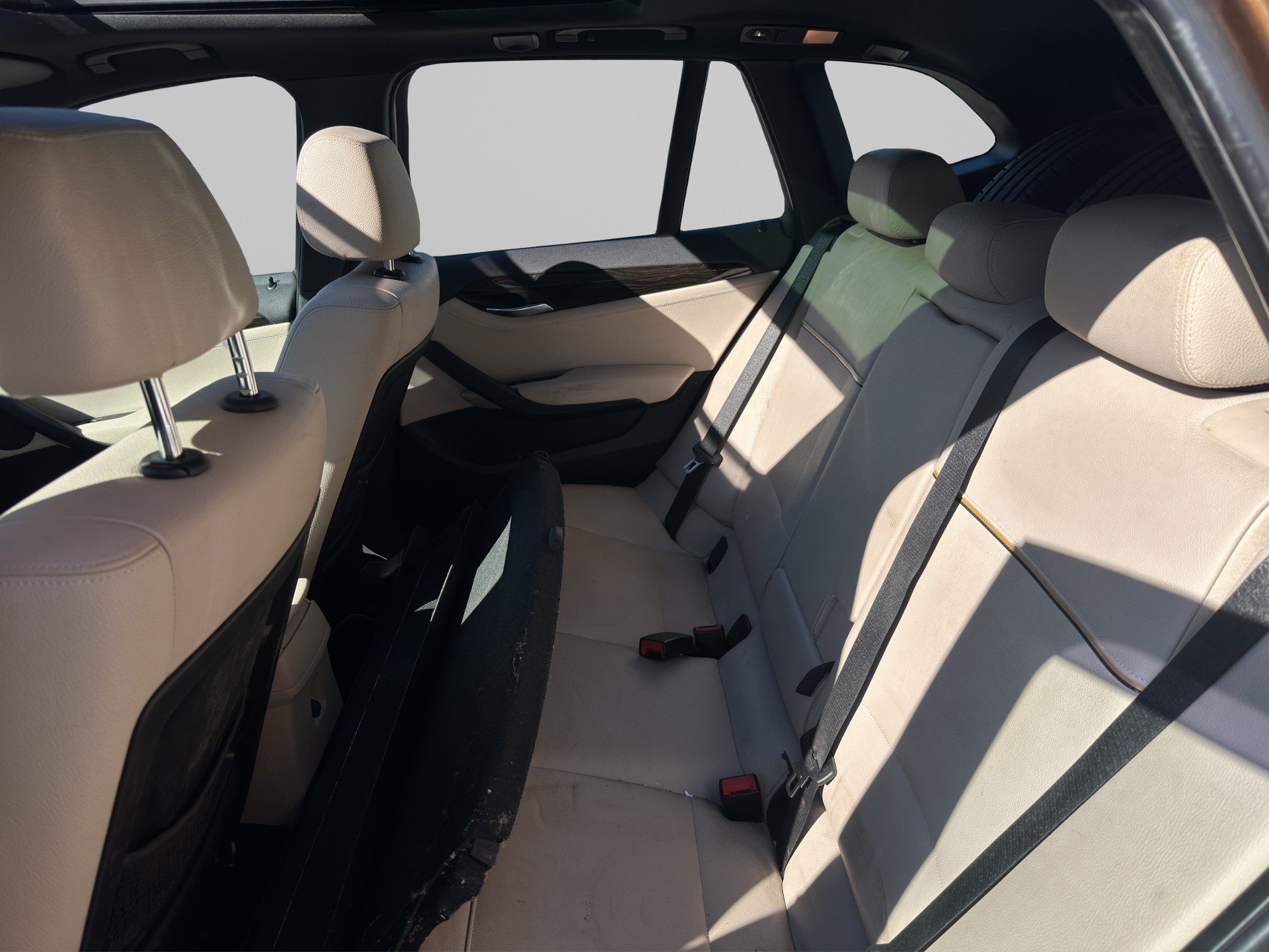 BMW X1 xDrive 28i Steptronic-image-10