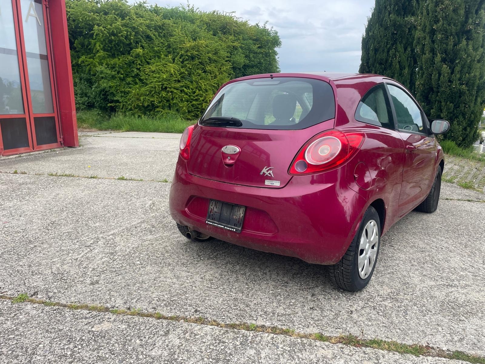 FORD KA 1.25 Titanium-showroom-element-3