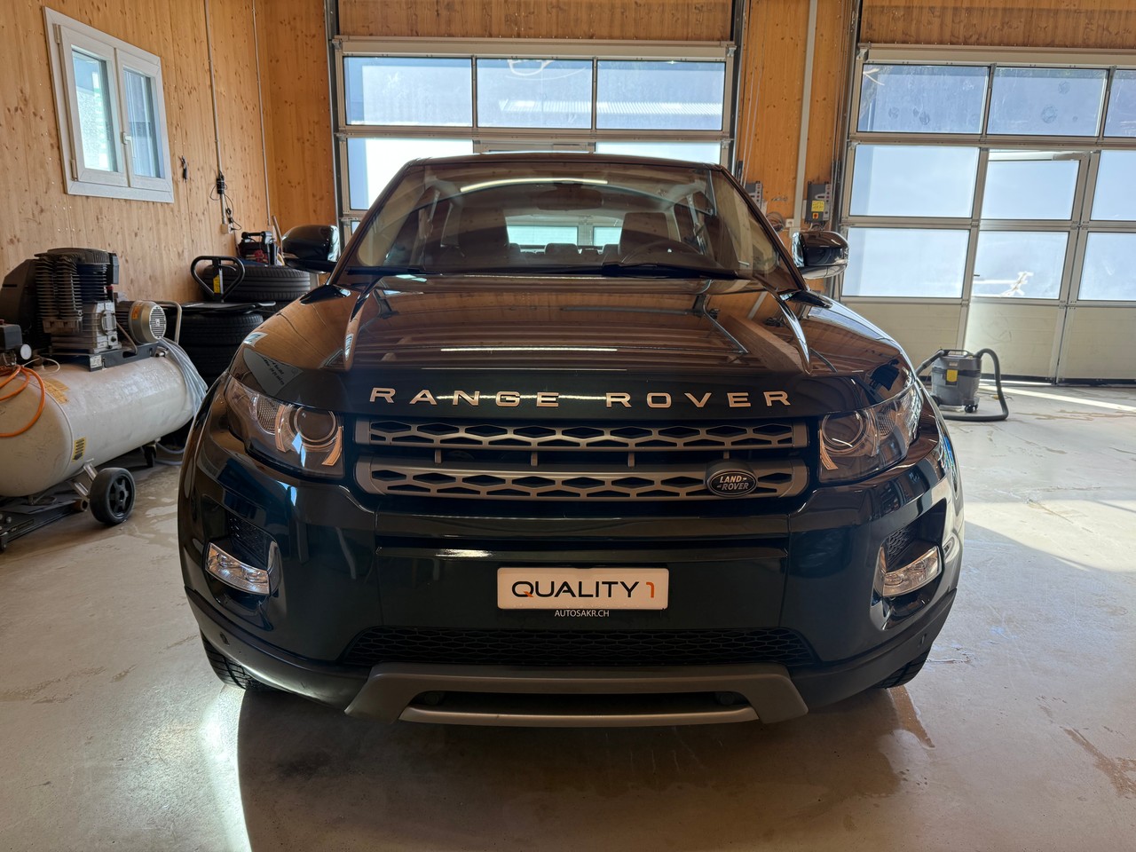LAND ROVER Range Rover Evoque 2.2 TD4 Pure AT6-image-1