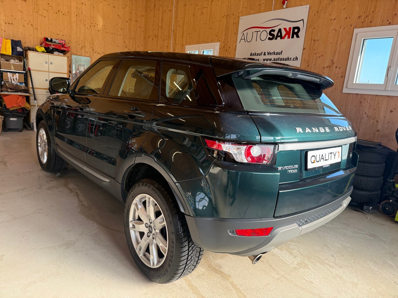 LAND ROVER Range Rover Evoque 2.2 TD4 Pure AT6-image-5