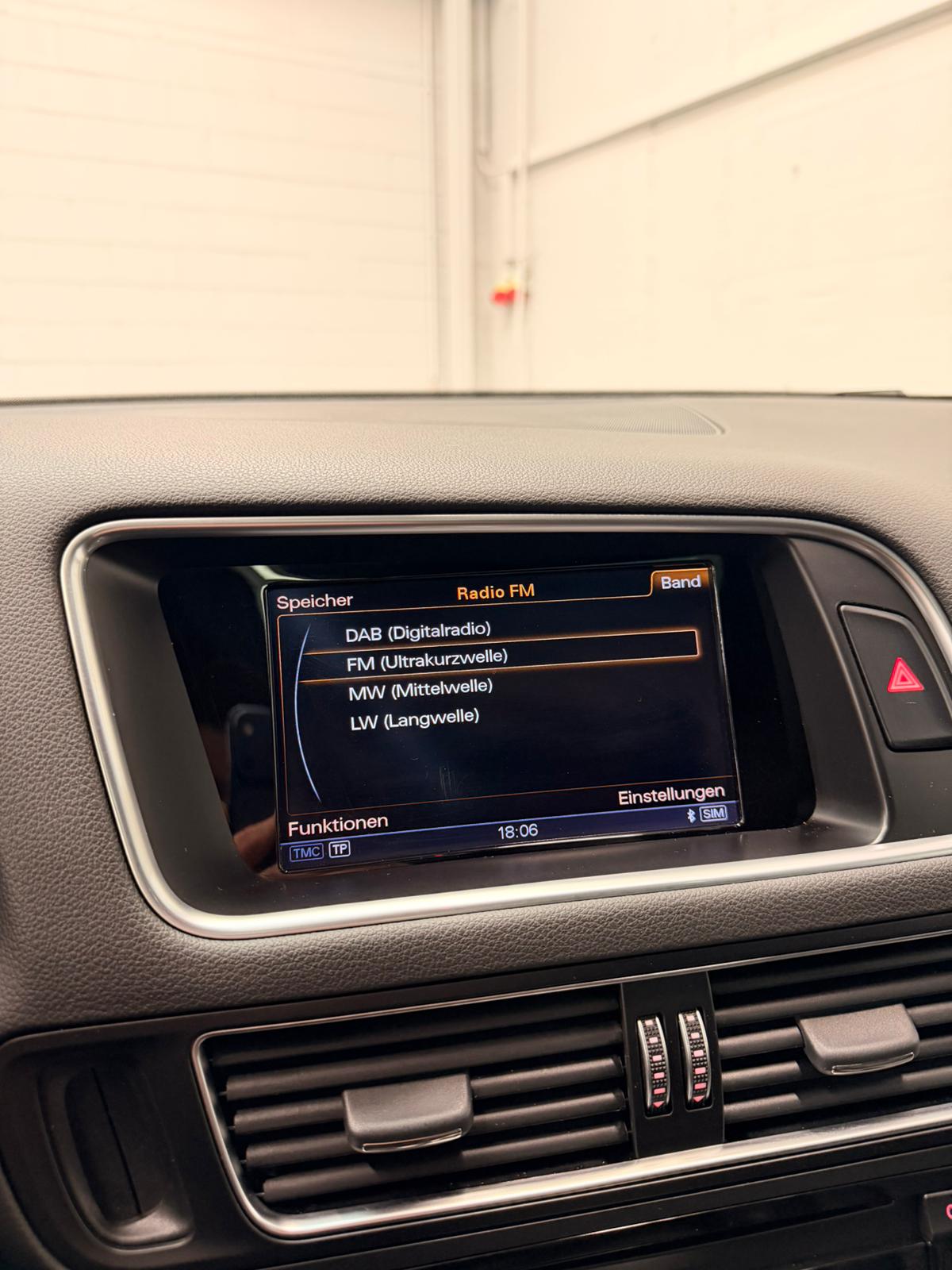 AUDI SQ5 3.0 TDI plus quattro tiptronic Limited Grey Performance CH-Fahrzeug-image-25