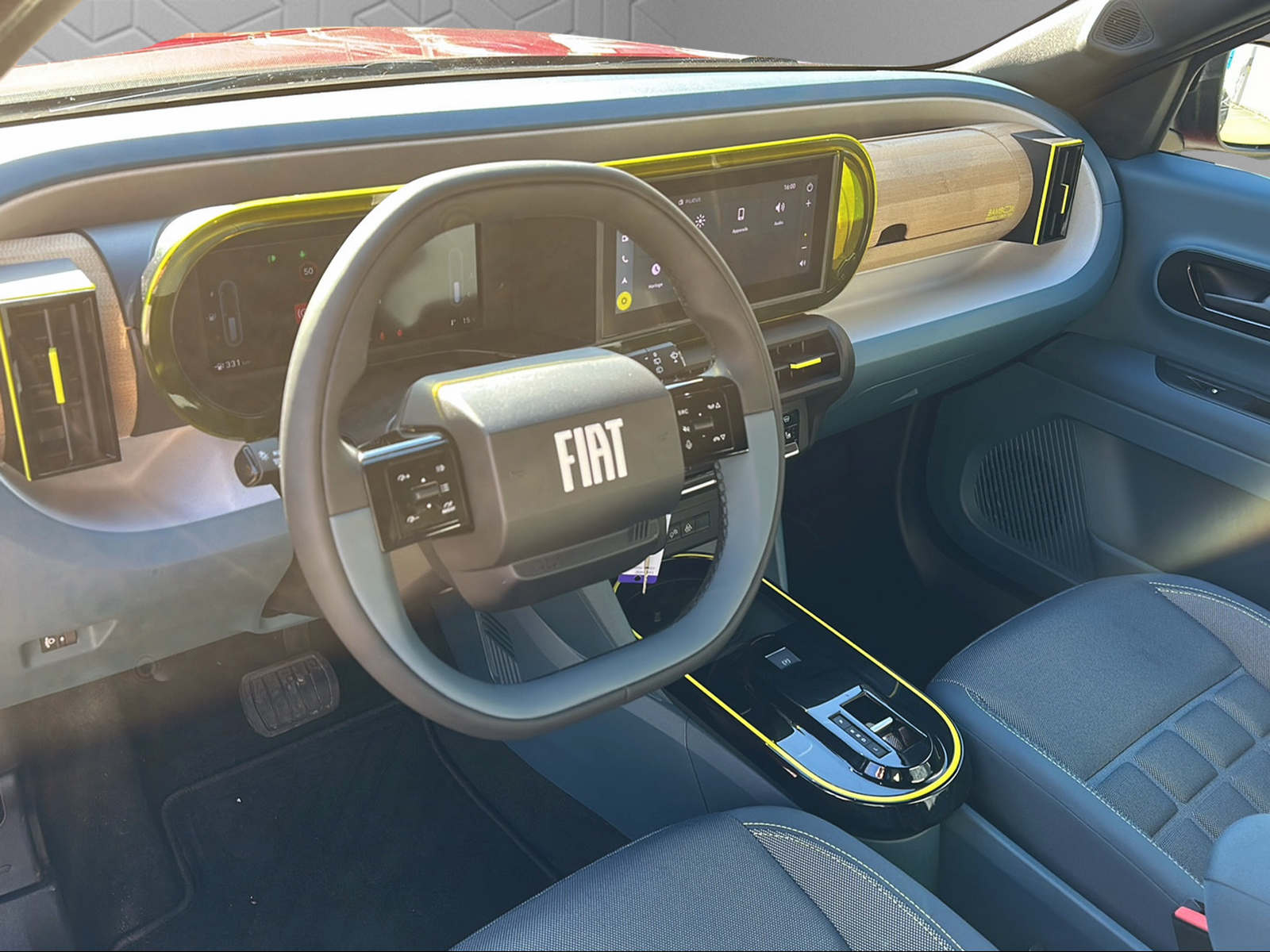FIAT Grande Panda MHEV La Prima-image-11