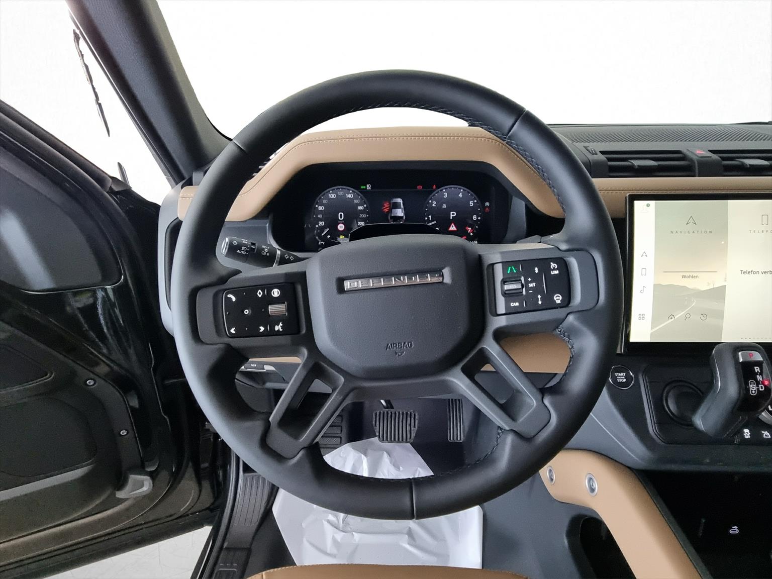 LAND ROVER Defender 110 X-Dynamic SE AWD-image-8