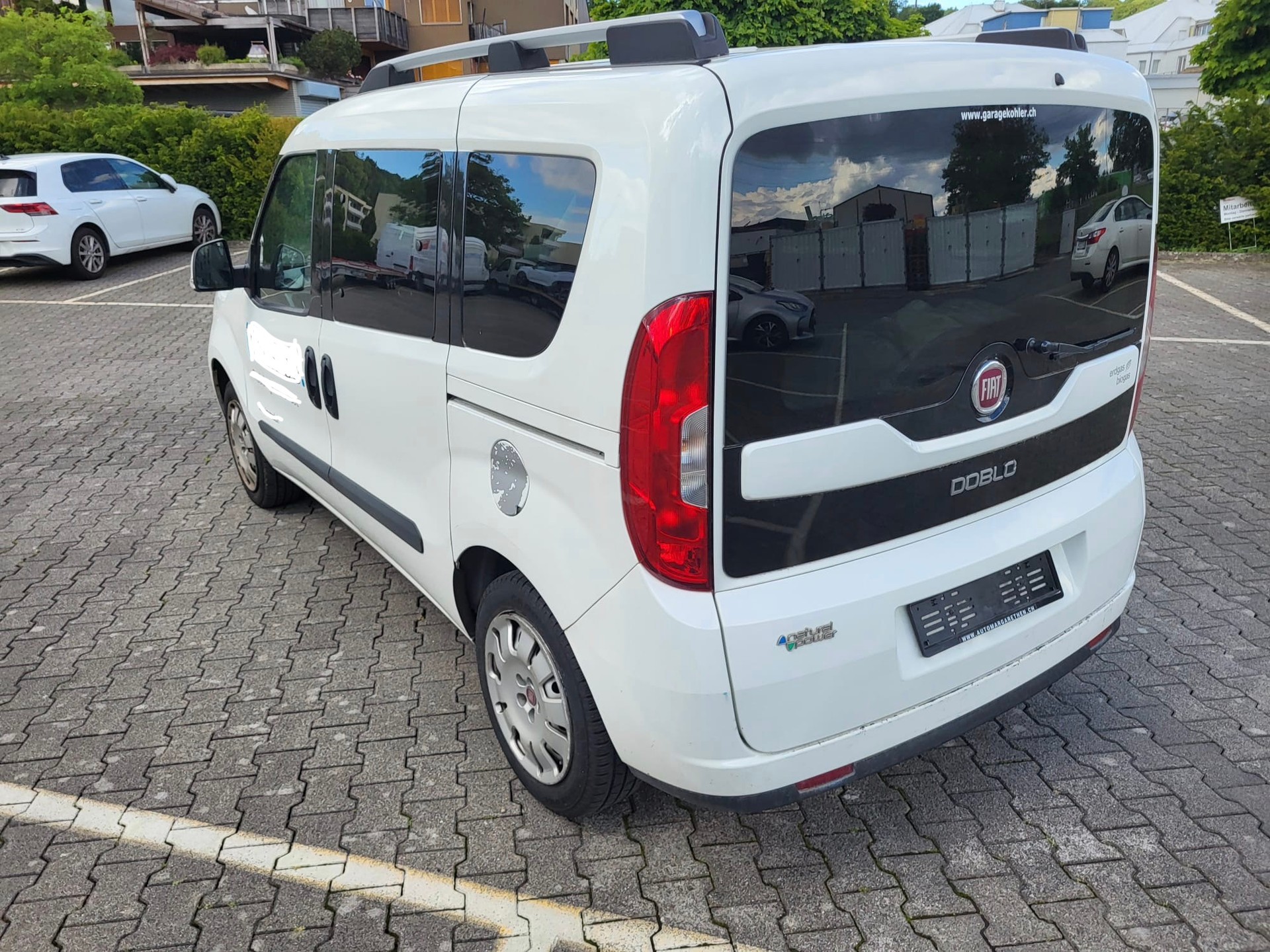FIAT Doblò 1.4 T-Jet Natural Power Lounge-image-3