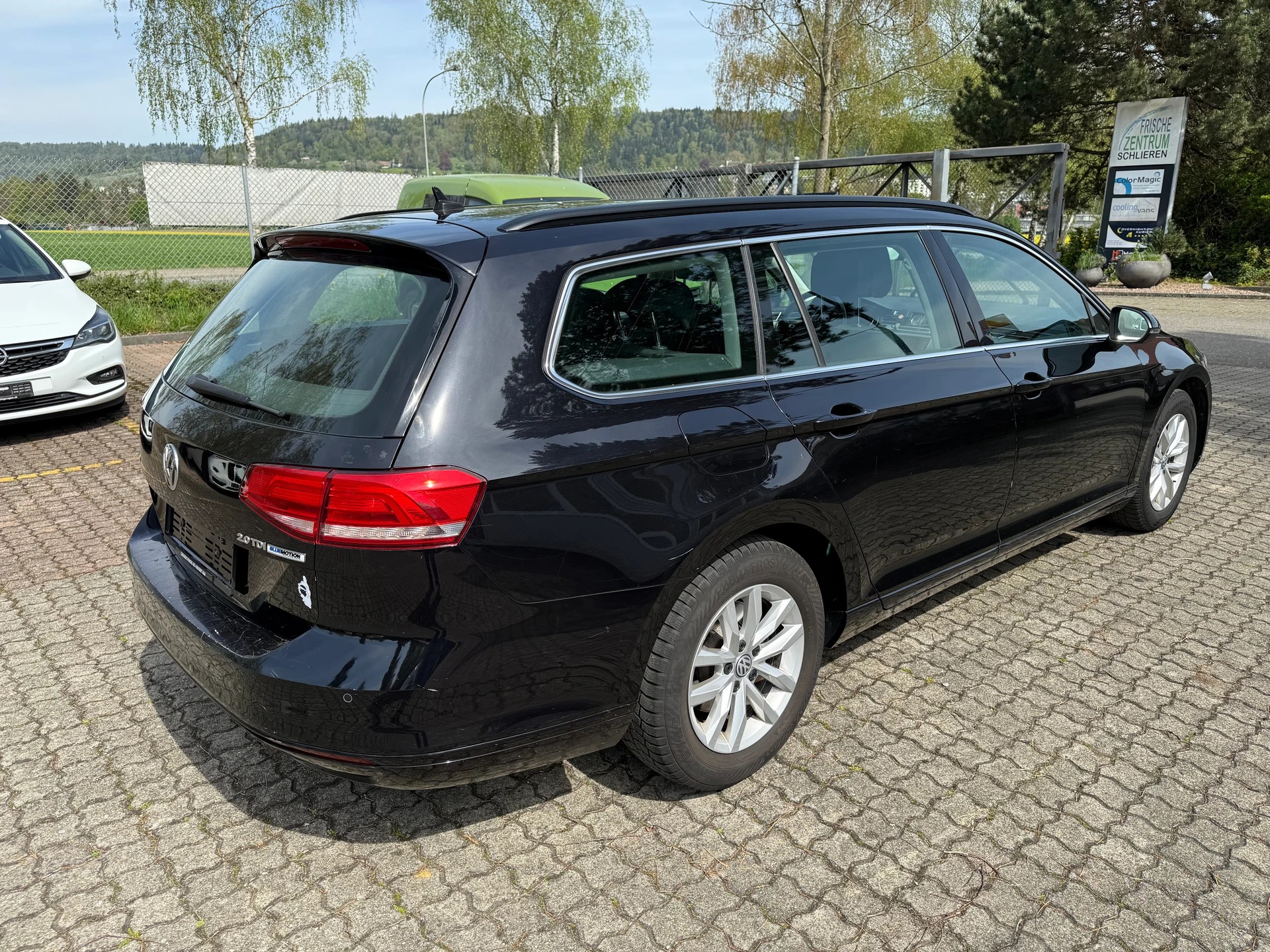 VW Passat Variant 2.0 TDI BMT Comfortline DSG-image-4