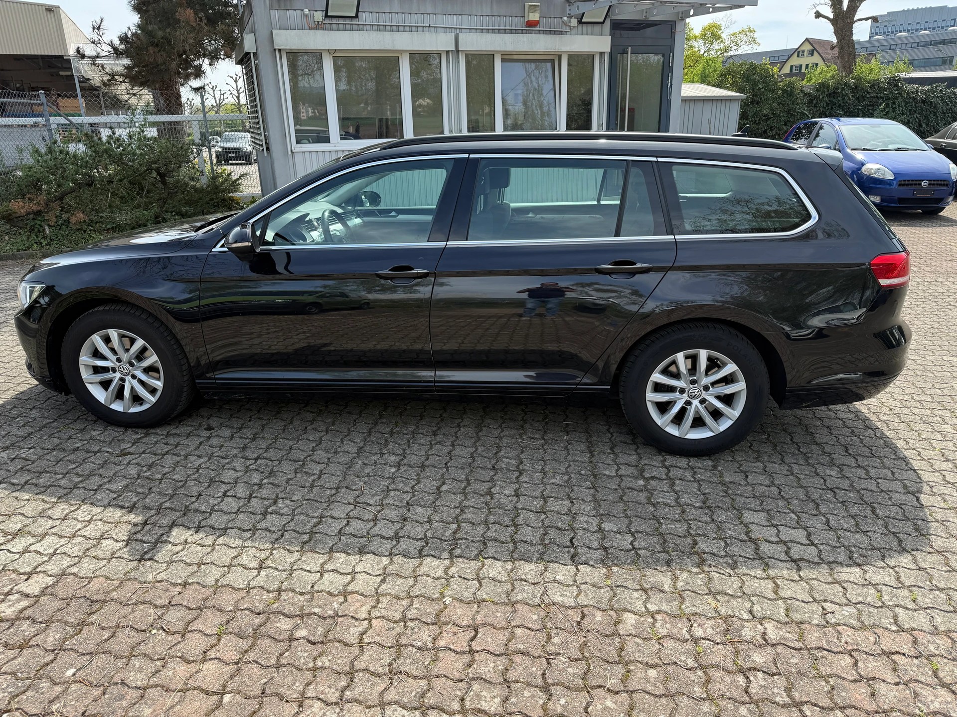 VW Passat Variant 2.0 TDI BMT Comfortline DSG-image-7