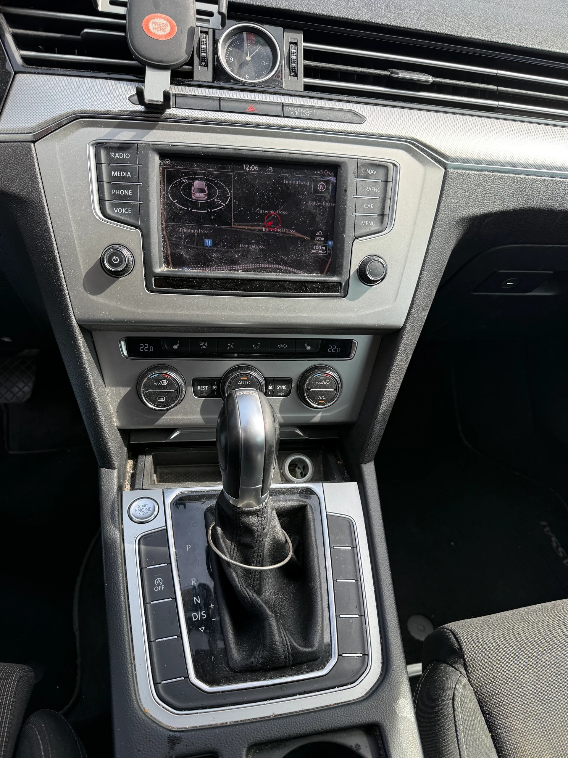 VW Passat Variant 2.0 TDI BMT Comfortline DSG-image-9