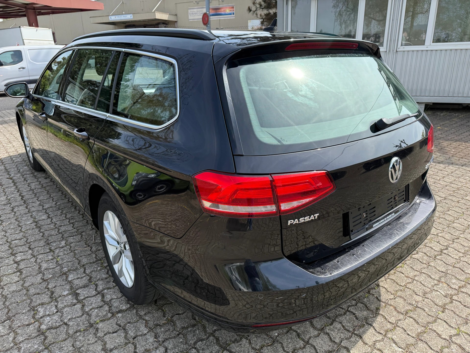 VW Passat Variant 2.0 TDI BMT Comfortline DSG-image-6