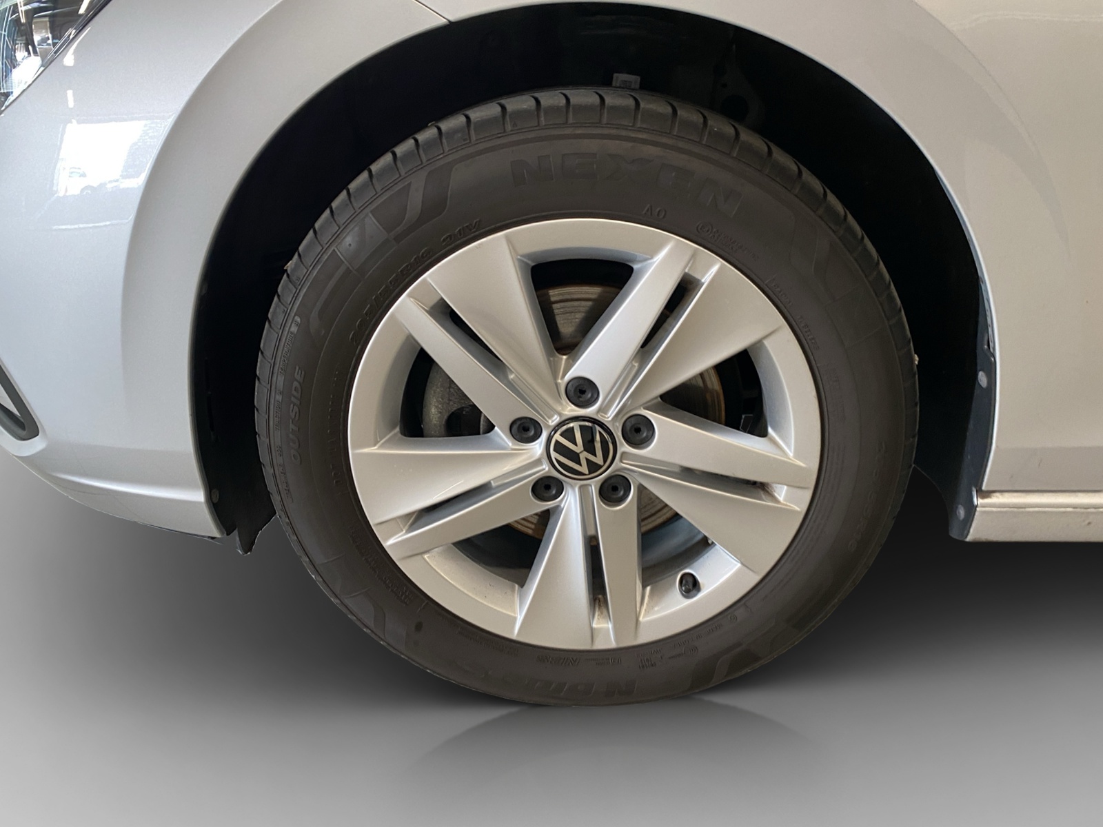 VW Golf 1.5 e TSI ACT Life DSG-image-13
