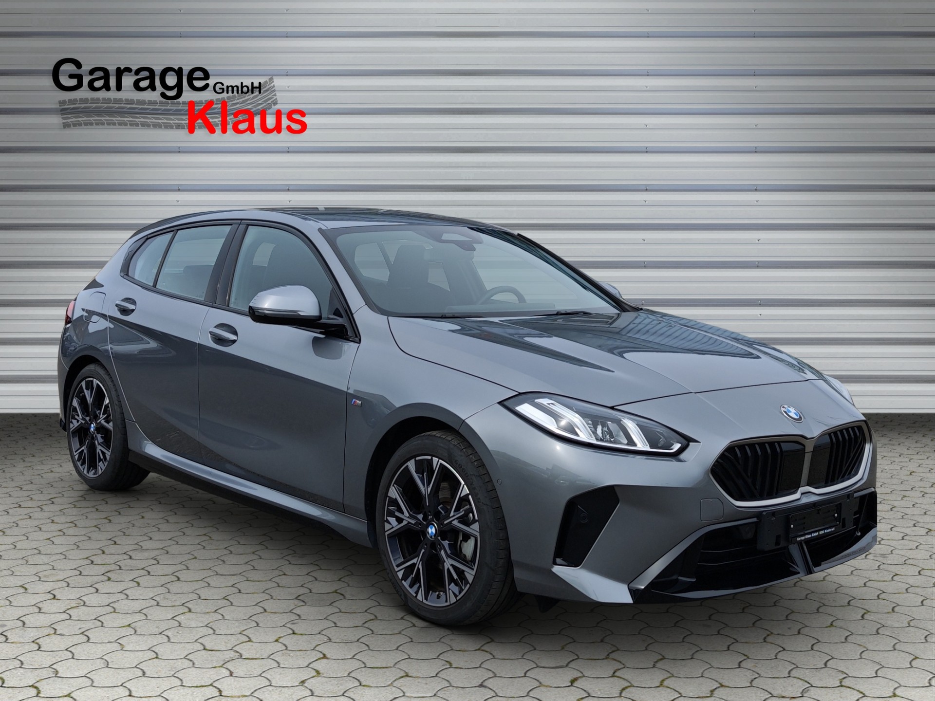 BMW 120 M Sport Steptronic-image-7