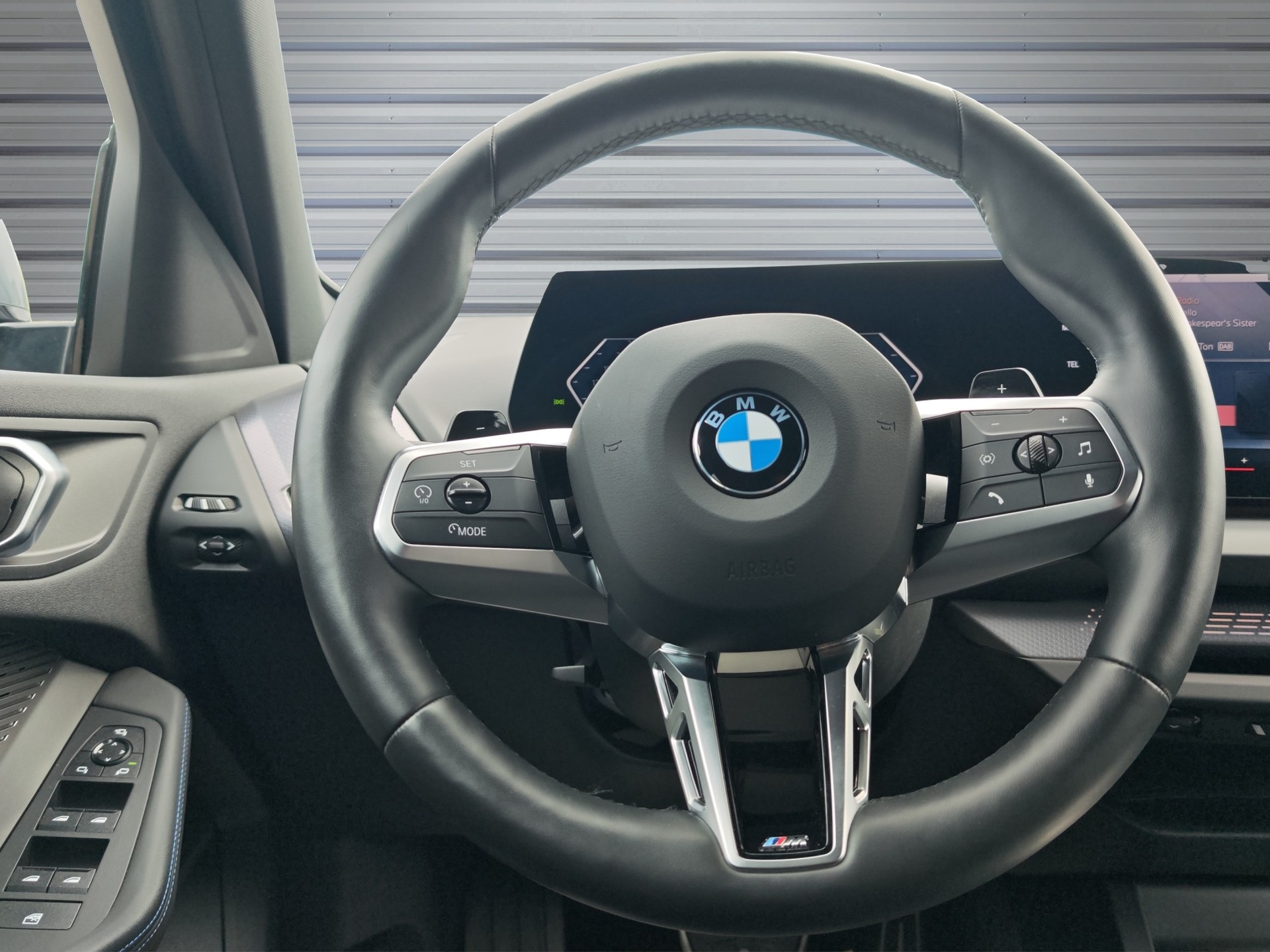 BMW 120 M Sport Steptronic-image-9