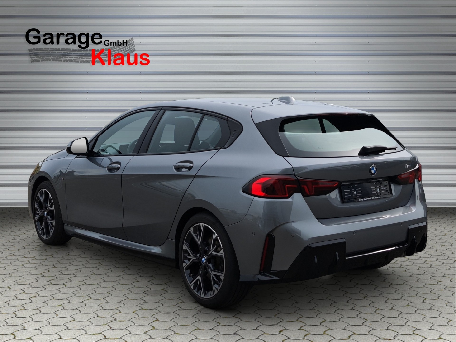 BMW 120 M Sport Steptronic-image-3