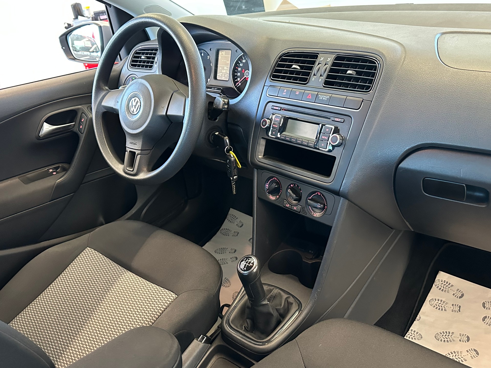 VW Polo 1.2 6V Trendline-image-17