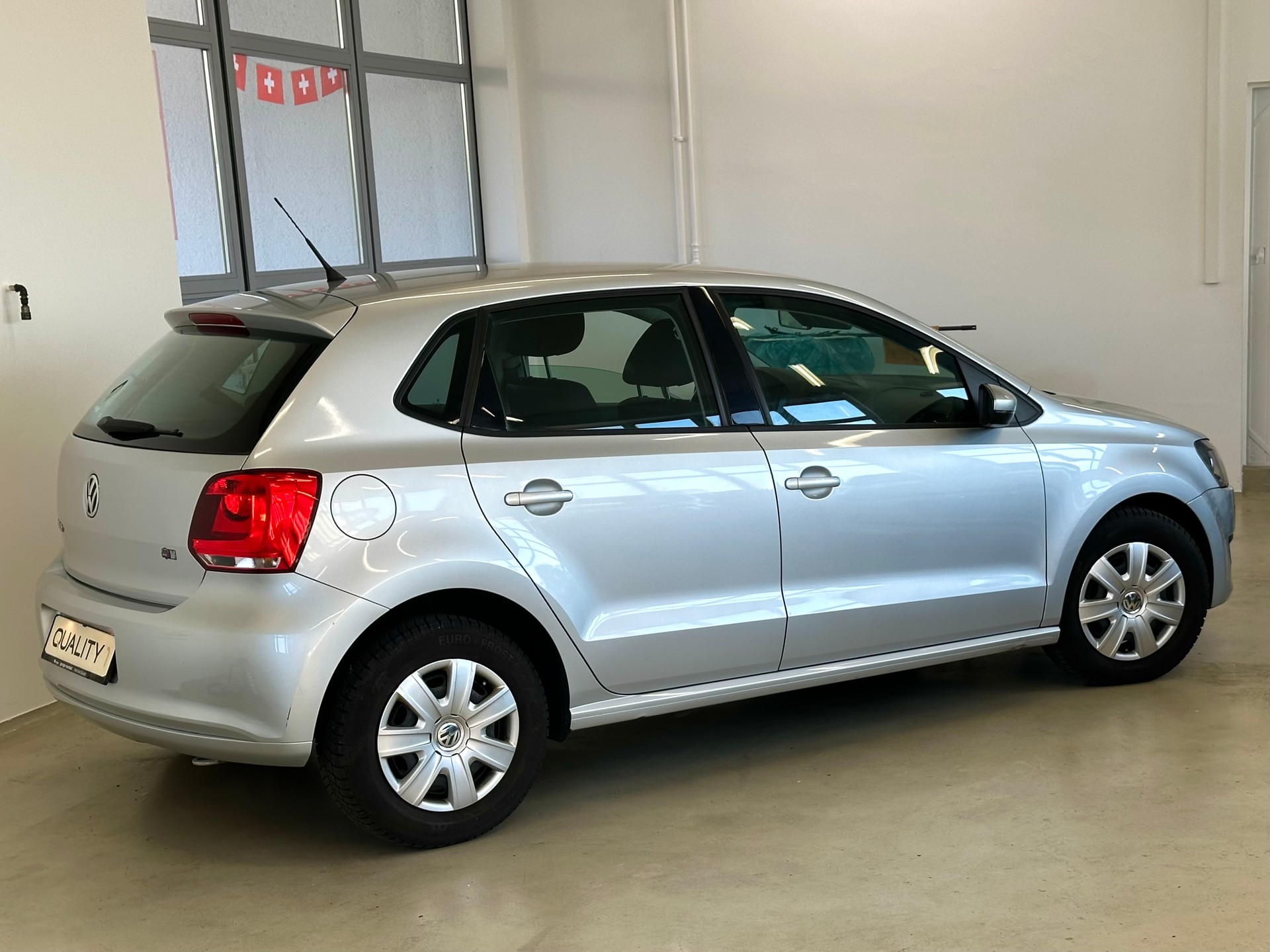 VW Polo 1.2 6V Trendline-image-12