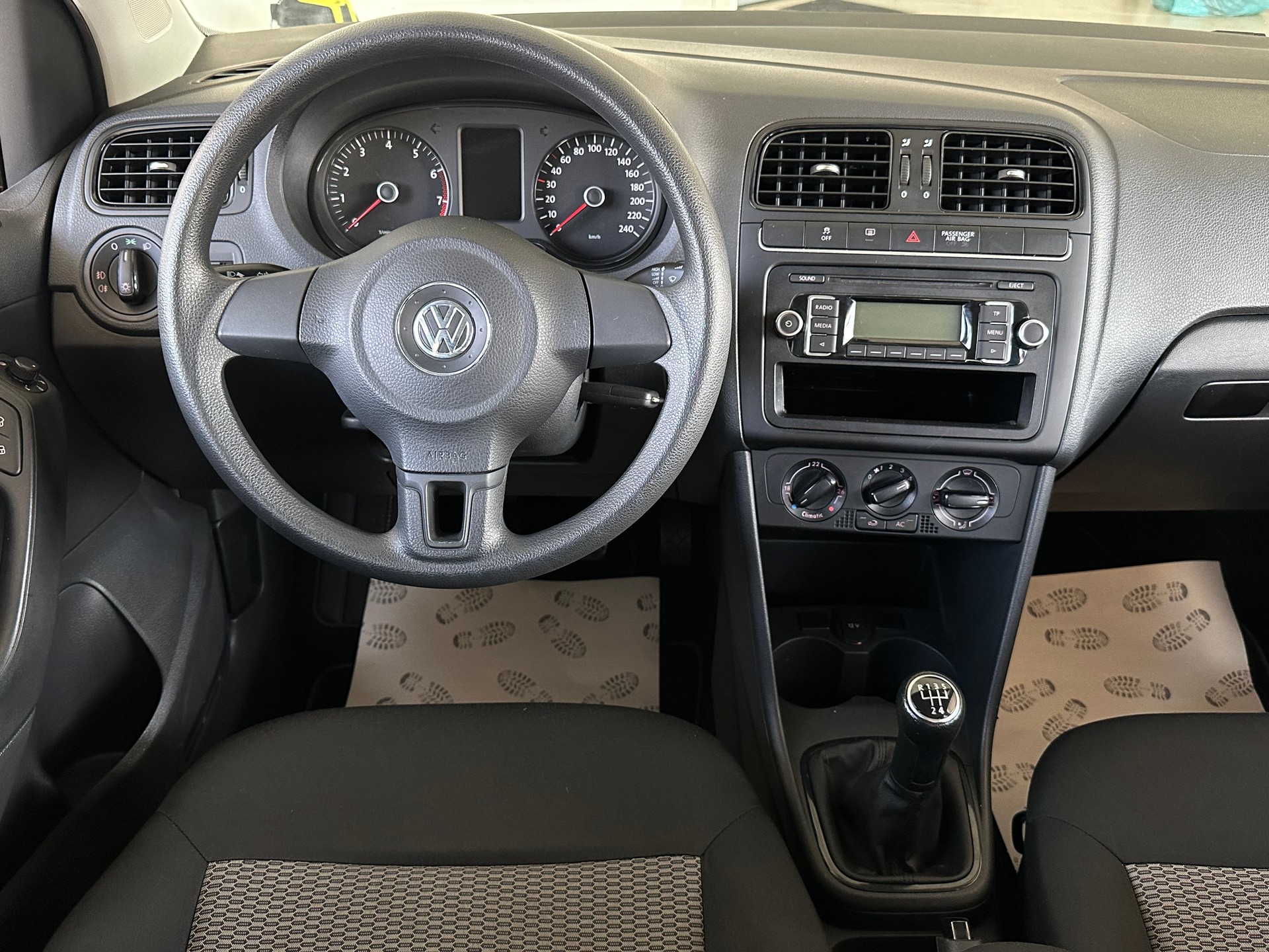 VW Polo 1.2 6V Trendline-image-14