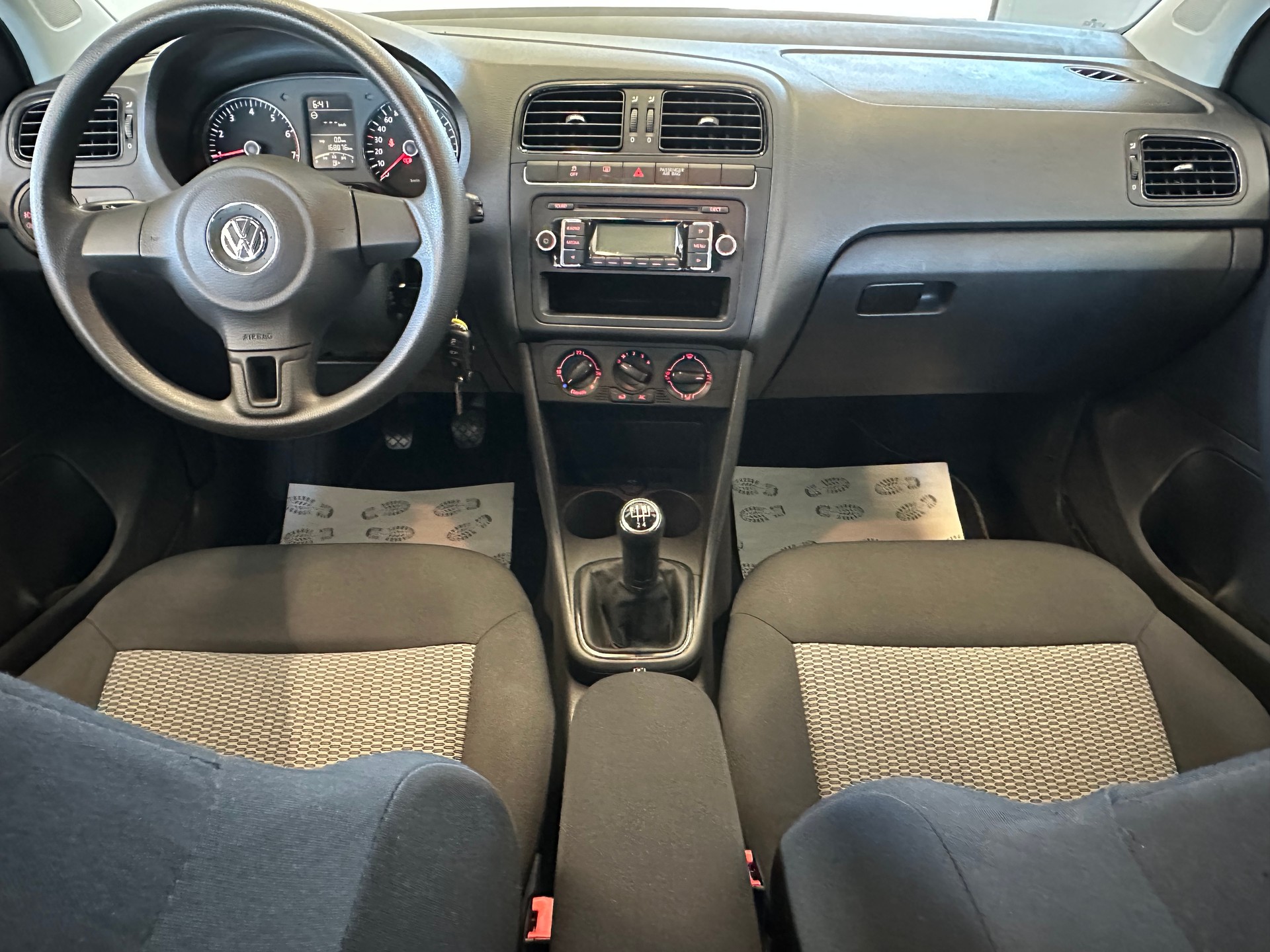 VW Polo 1.2 6V Trendline-image-14