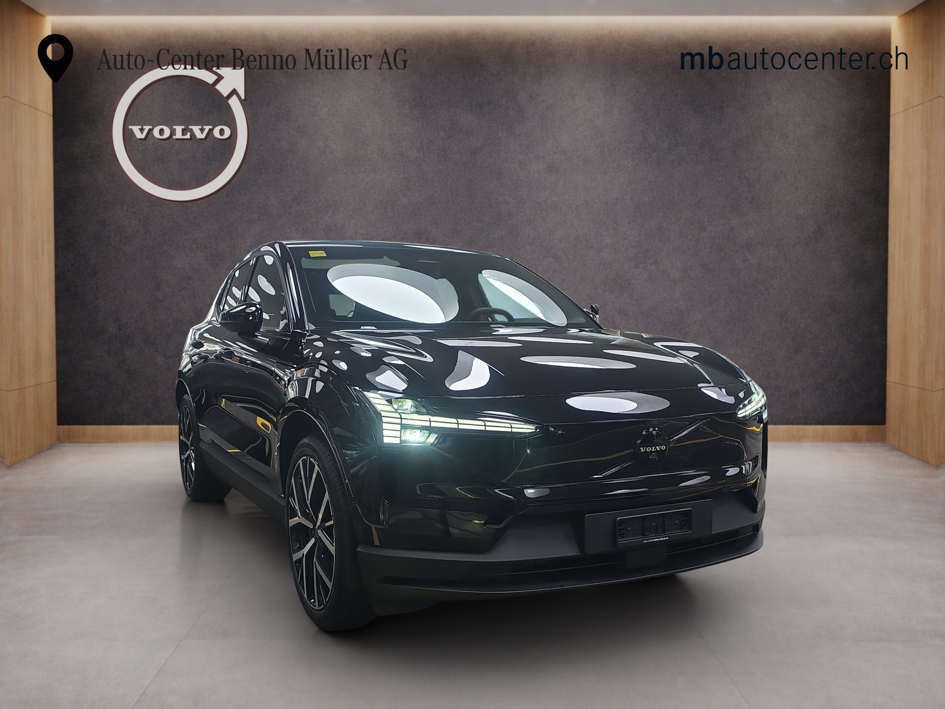 VOLVO EX30 E60 Twin Ultra Performance Sw. Black Ed. AWD-image-6