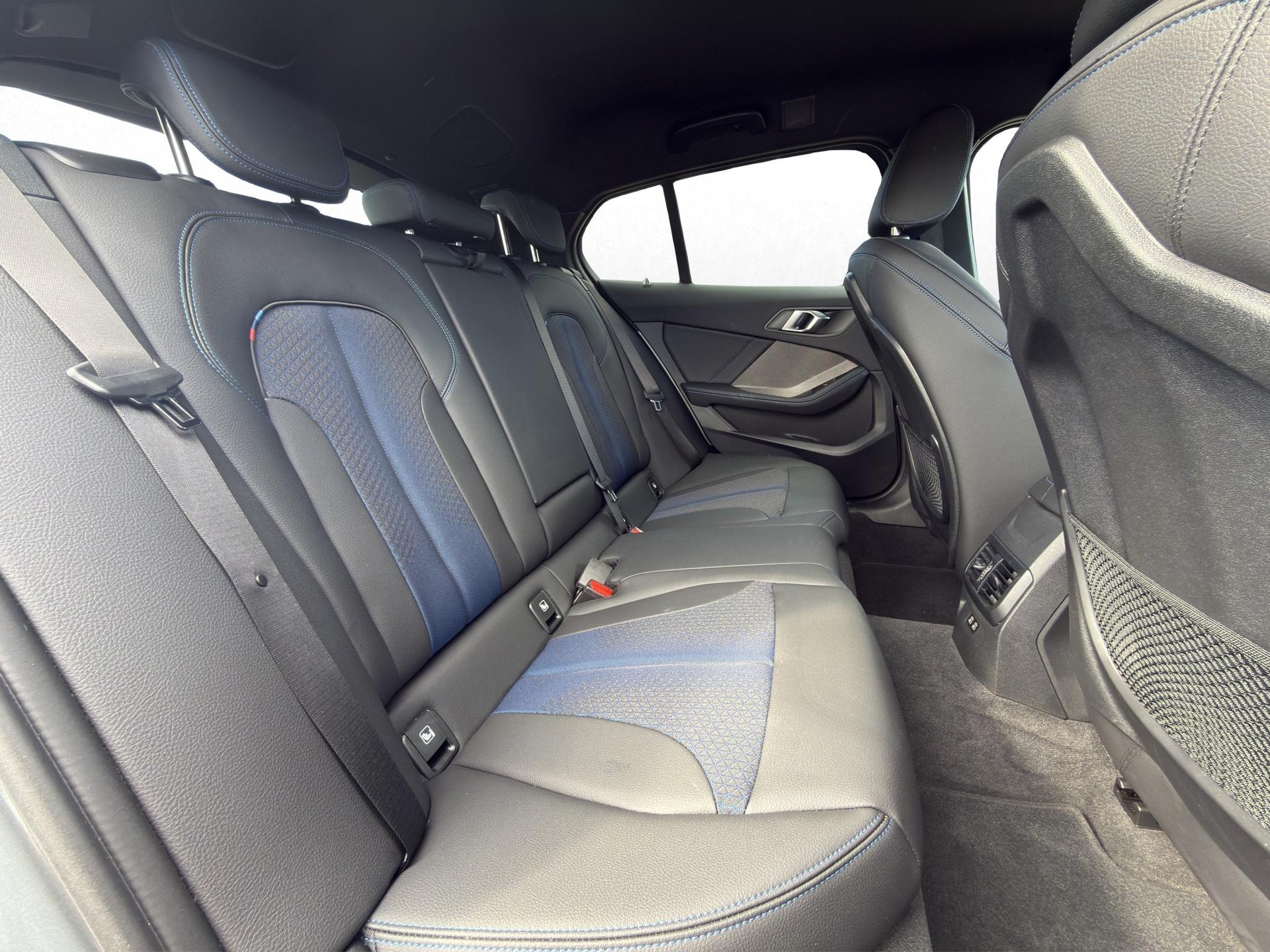 BMW 118d M Sport Steptronic-image-22