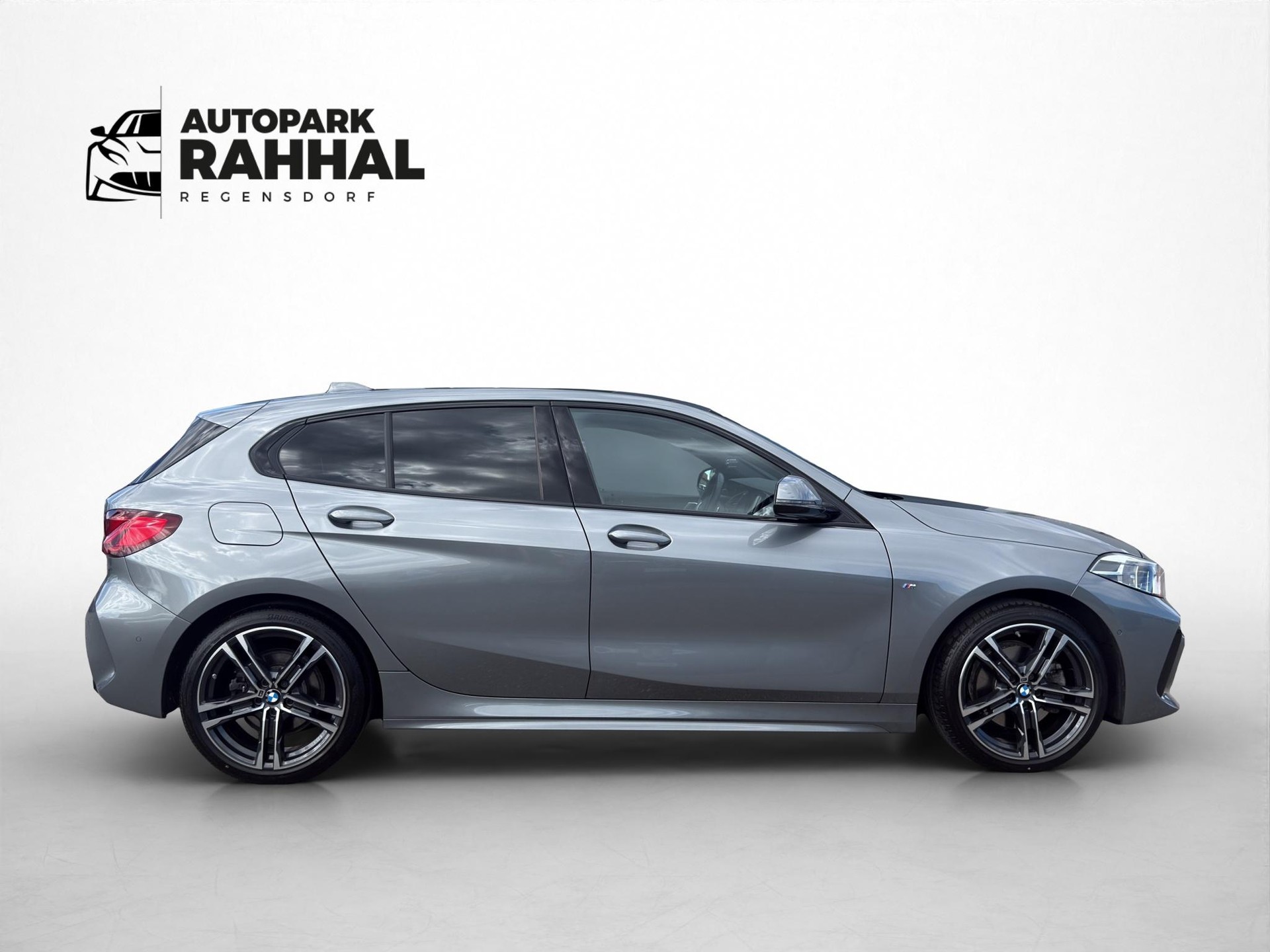 BMW 118d M Sport Steptronic-image-4