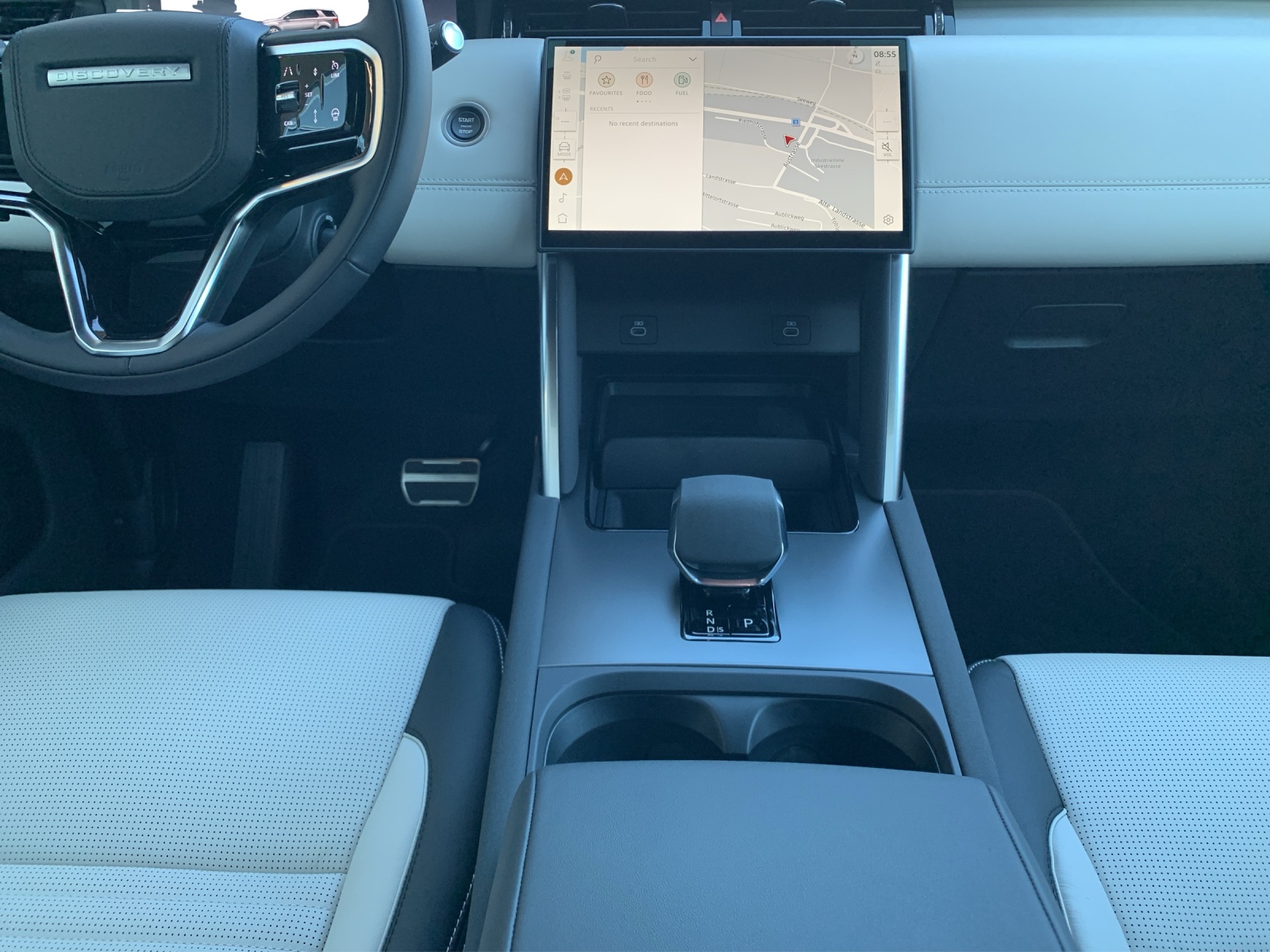 LAND ROVER Discovery Sport 2.0 D I4 200 Dynamic HSE-image-7