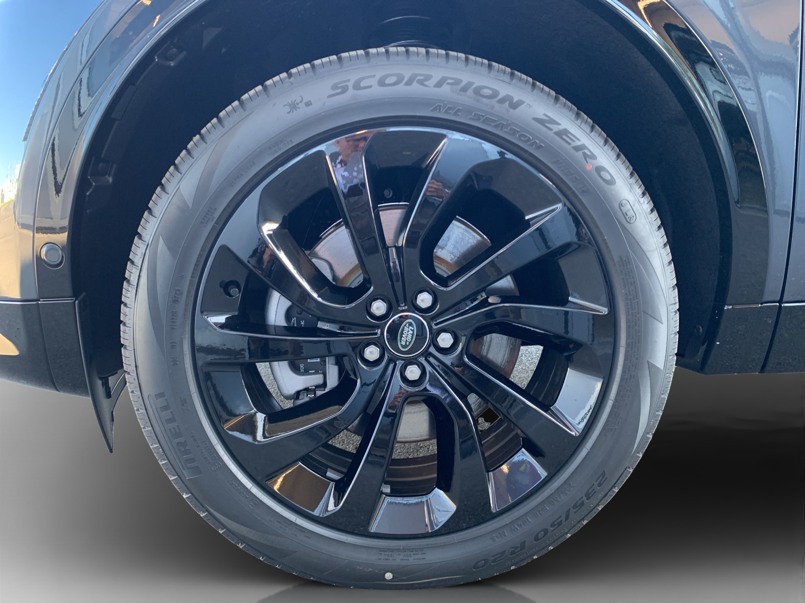 LAND ROVER Discovery Sport 2.0 D I4 200 Dynamic HSE-image-11