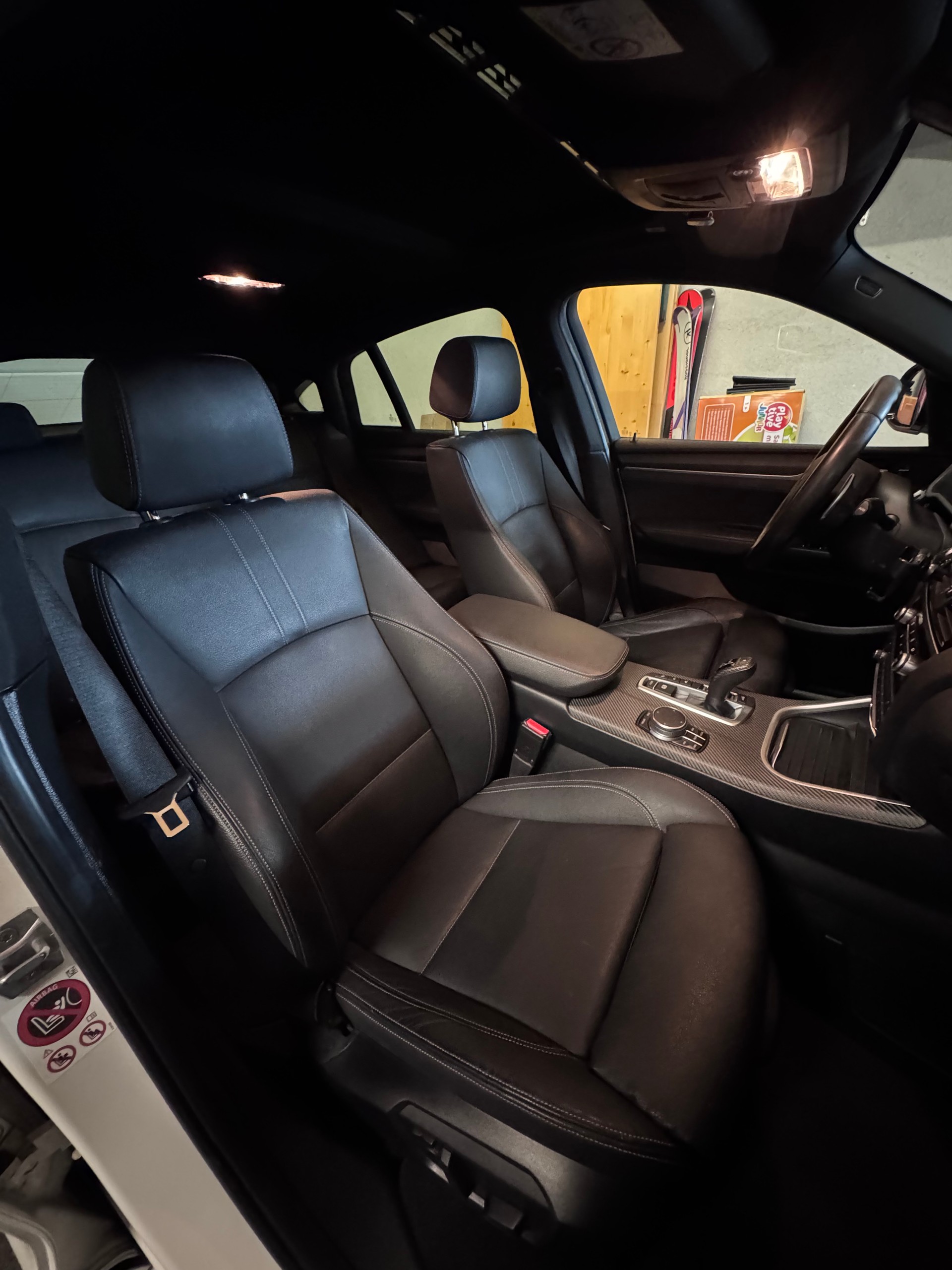 BMW M40i-image-9