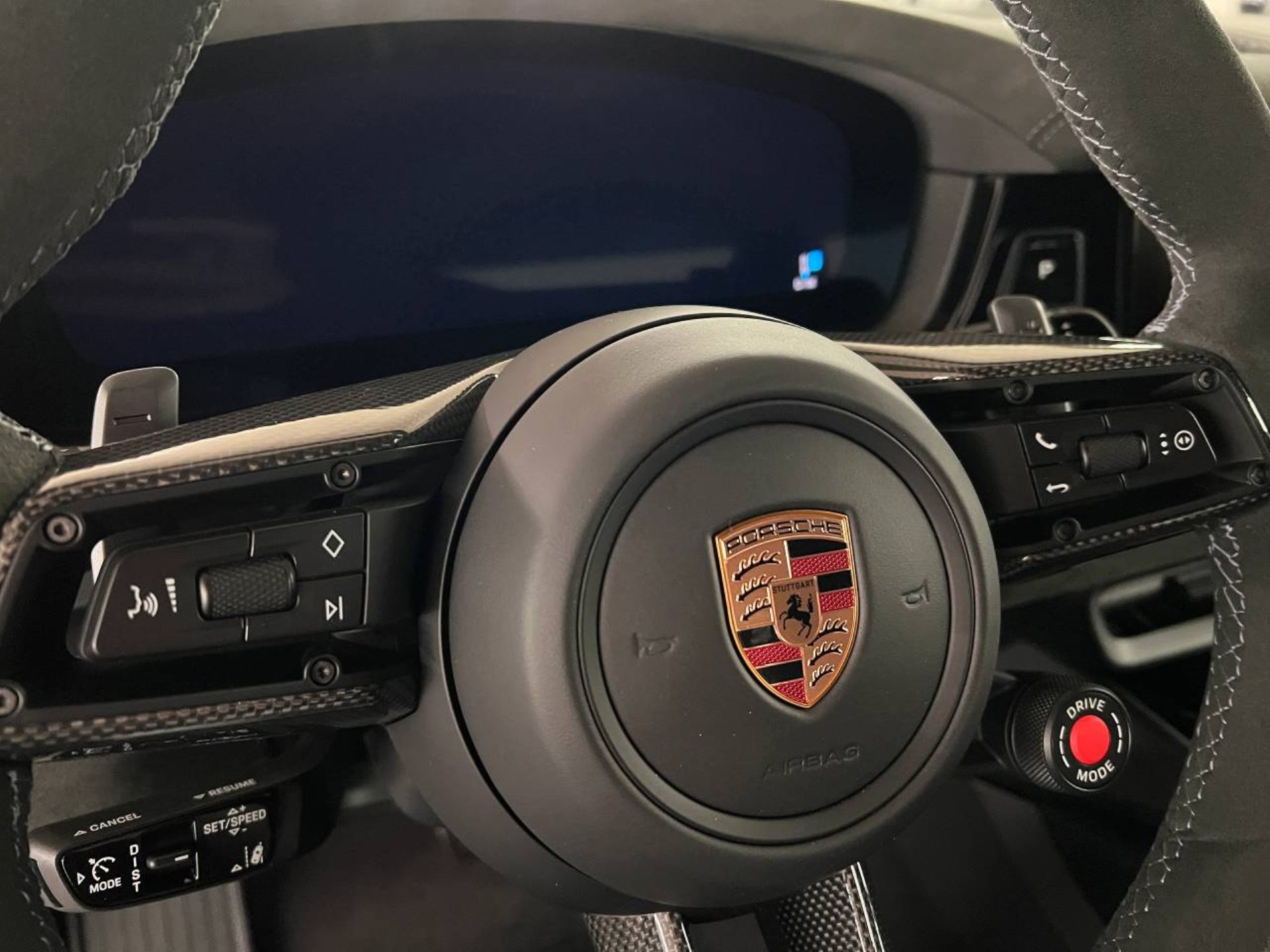 PORSCHE Cayenne Turbo E-Hybrid Coupé mit GT-Paket-image-15