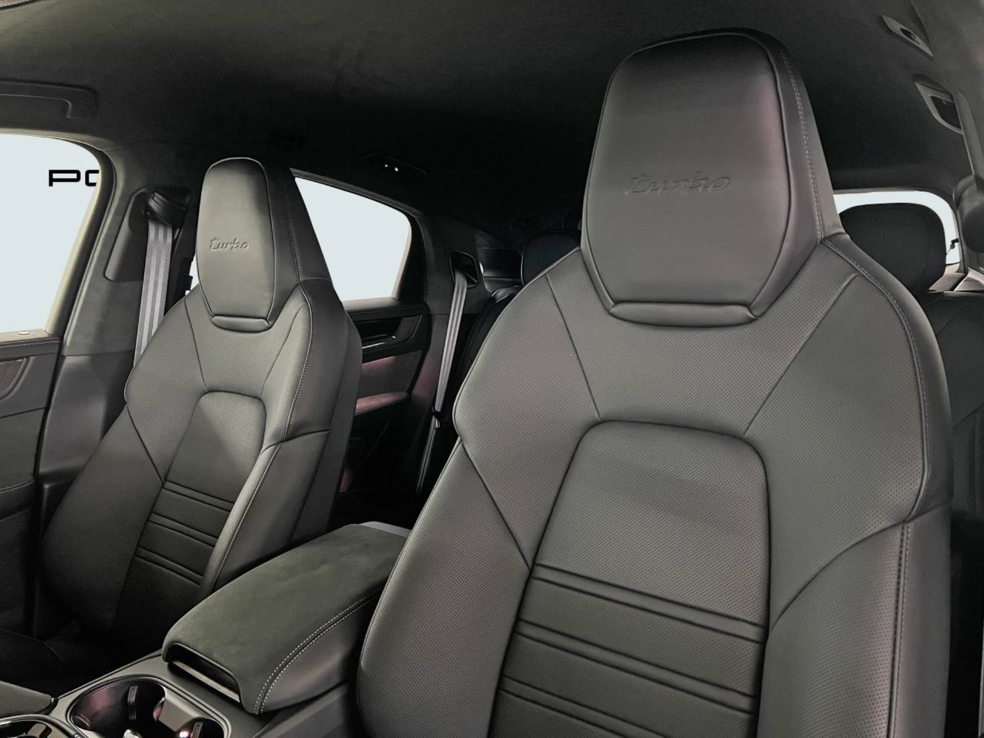 PORSCHE Cayenne Turbo E-Hybrid Coupé mit GT-Paket-image-4
