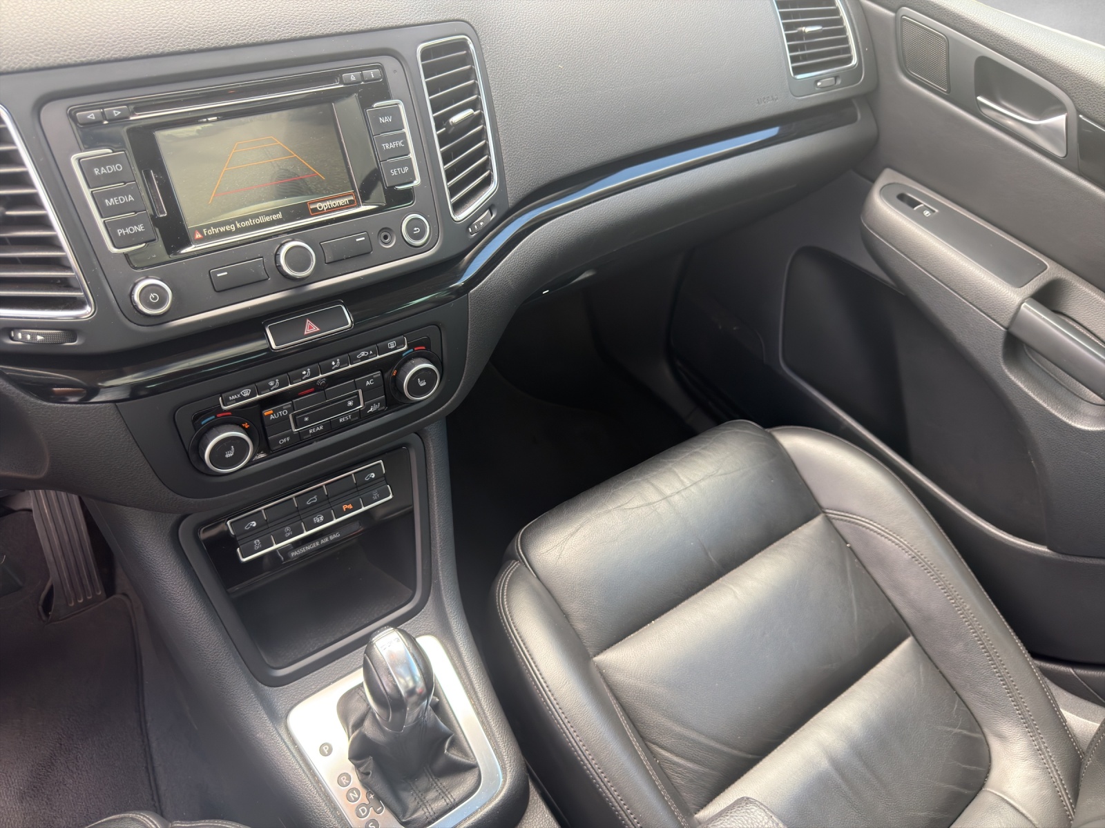 SEAT Alhambra 2.0 TDI Style Eco DSG-image-17