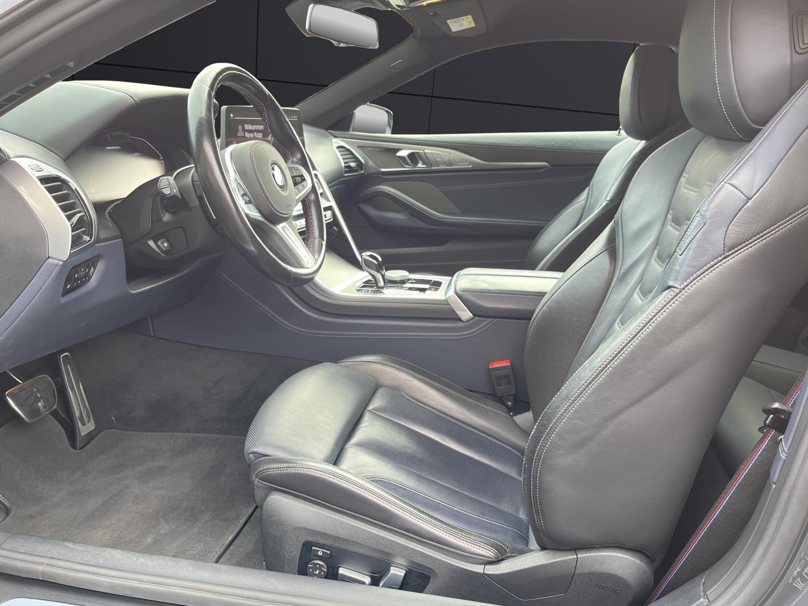 BMW M850i xDrive Coupé-image-1