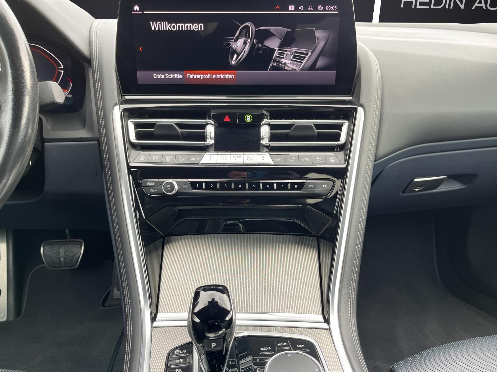 BMW M850i xDrive Coupé-image-12