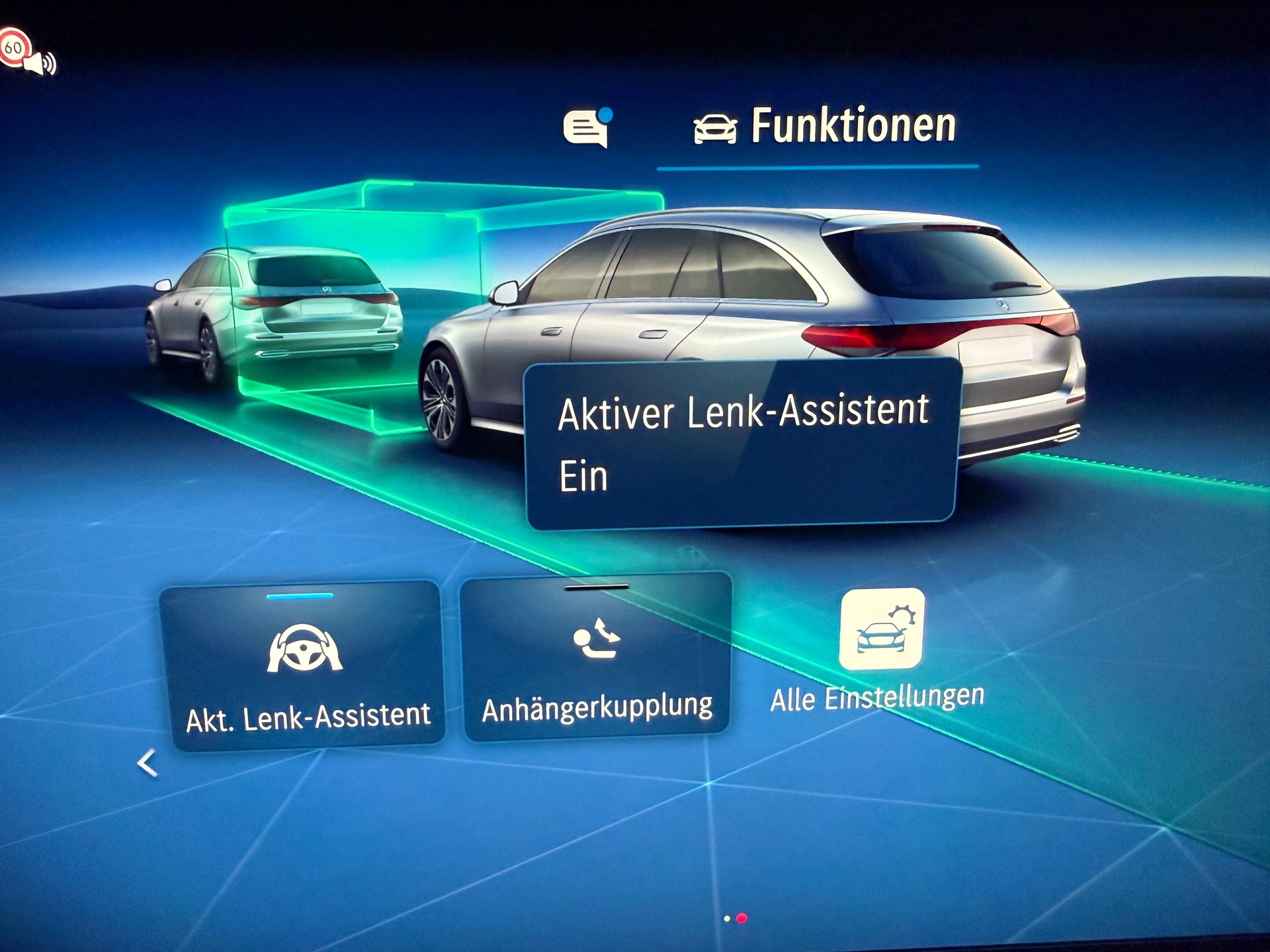 MERCEDES-BENZ E 300 de EXCLUSIVE T 4Matic EQ Hybrid 9G-Tronic-image-18