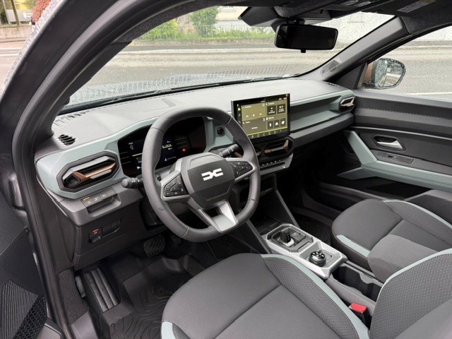 DACIA Duster 1.2 Hybrid Extreme 4WD-image-4