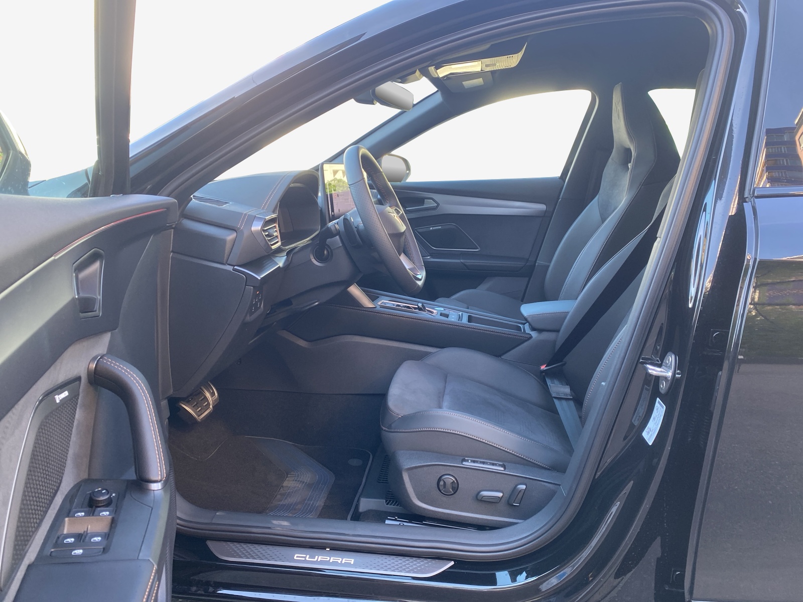CUPRA Formentor 1.5 e-HYBRID pHEV VZ DSG-image-7