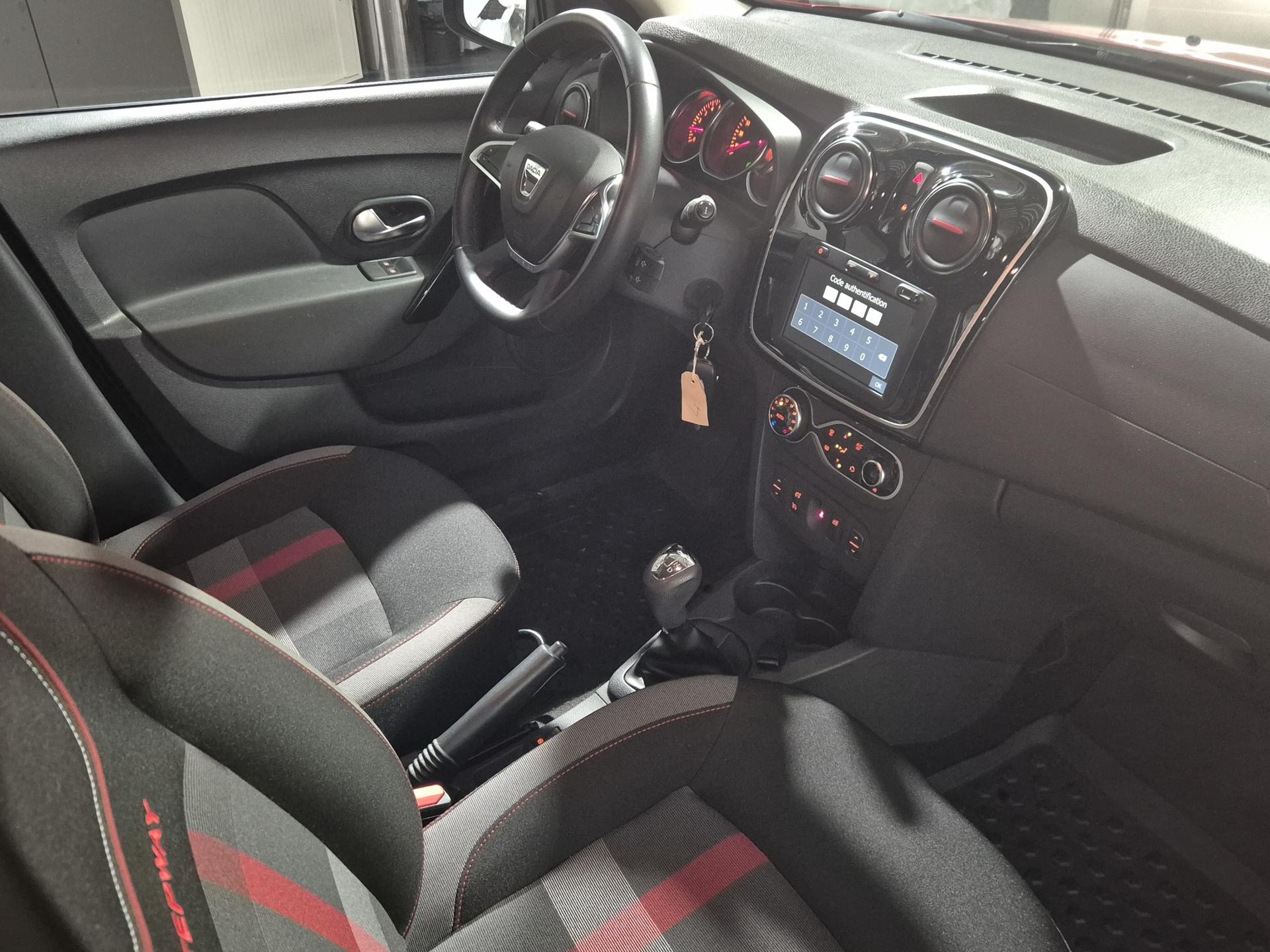 DACIA Logan MCV 0.9 Ultimate-image-17