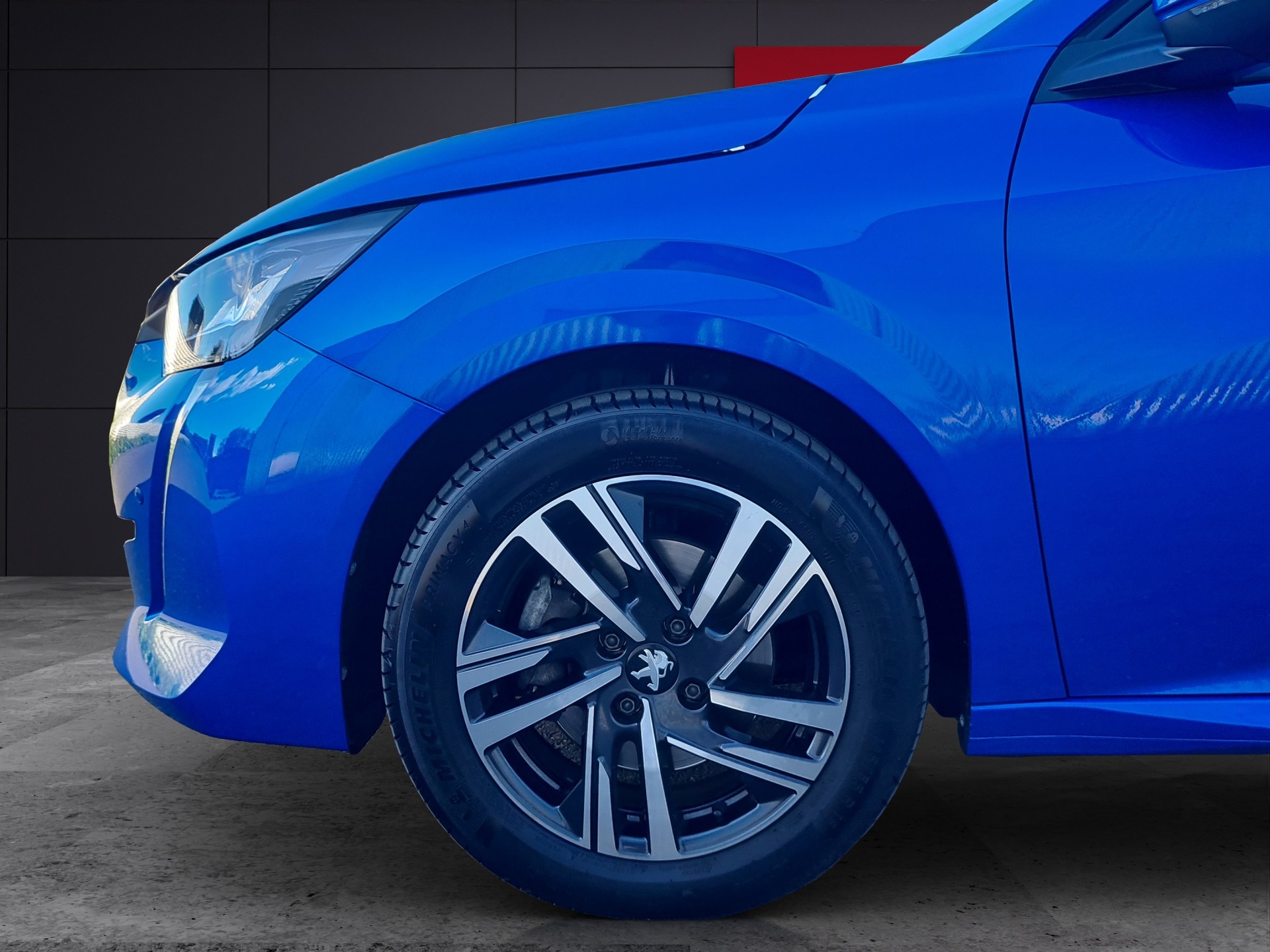 PEUGEOT 208 1.2 Allure Pack-image-3
