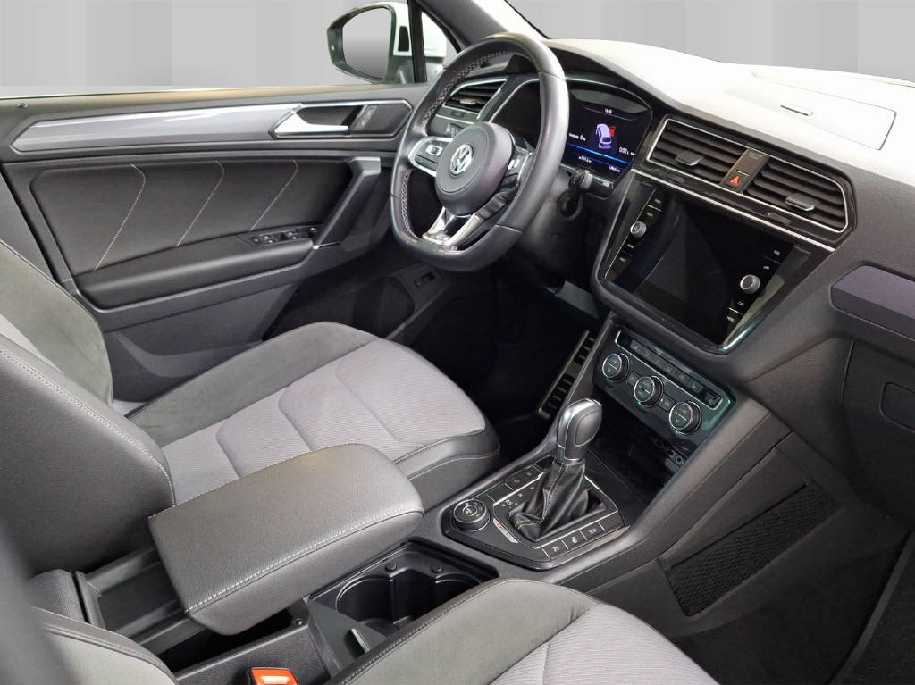 VW Tiguan 2.0 TSI Highline DSG-image-4