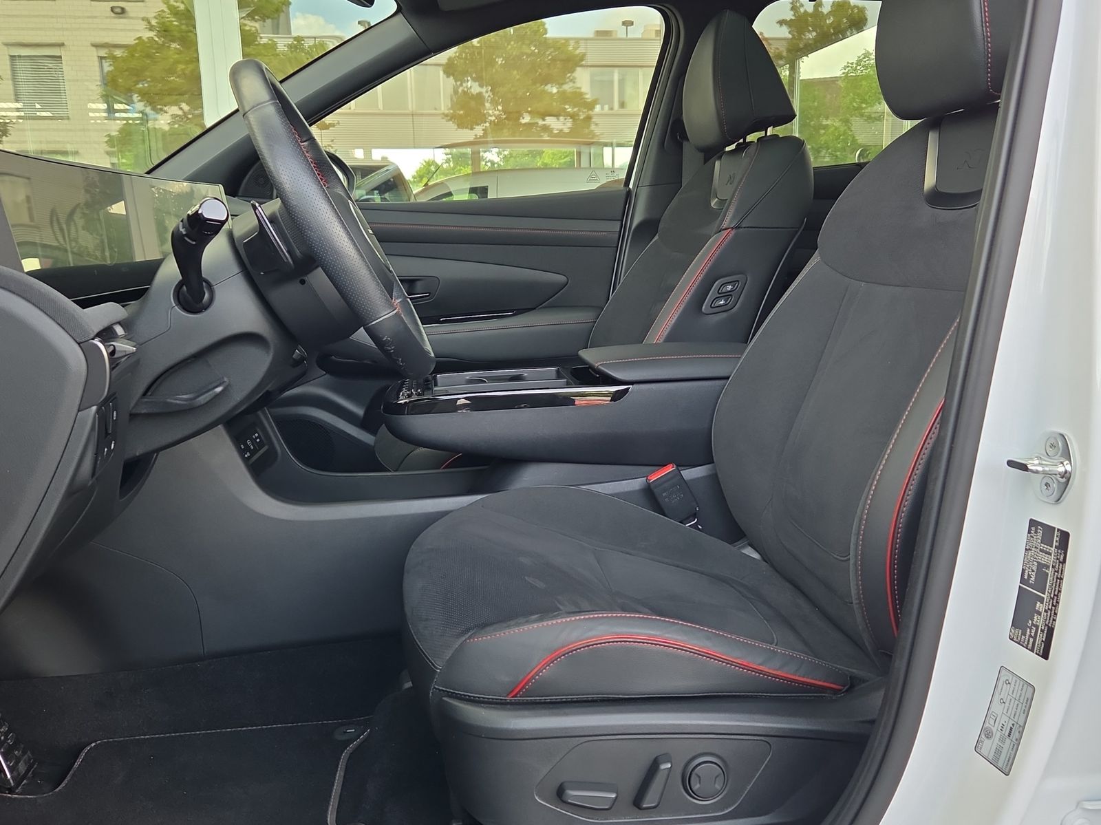 HYUNDAI Tucson 1.6 TGDI PHEV N Line LUX pack 4WD-image-5