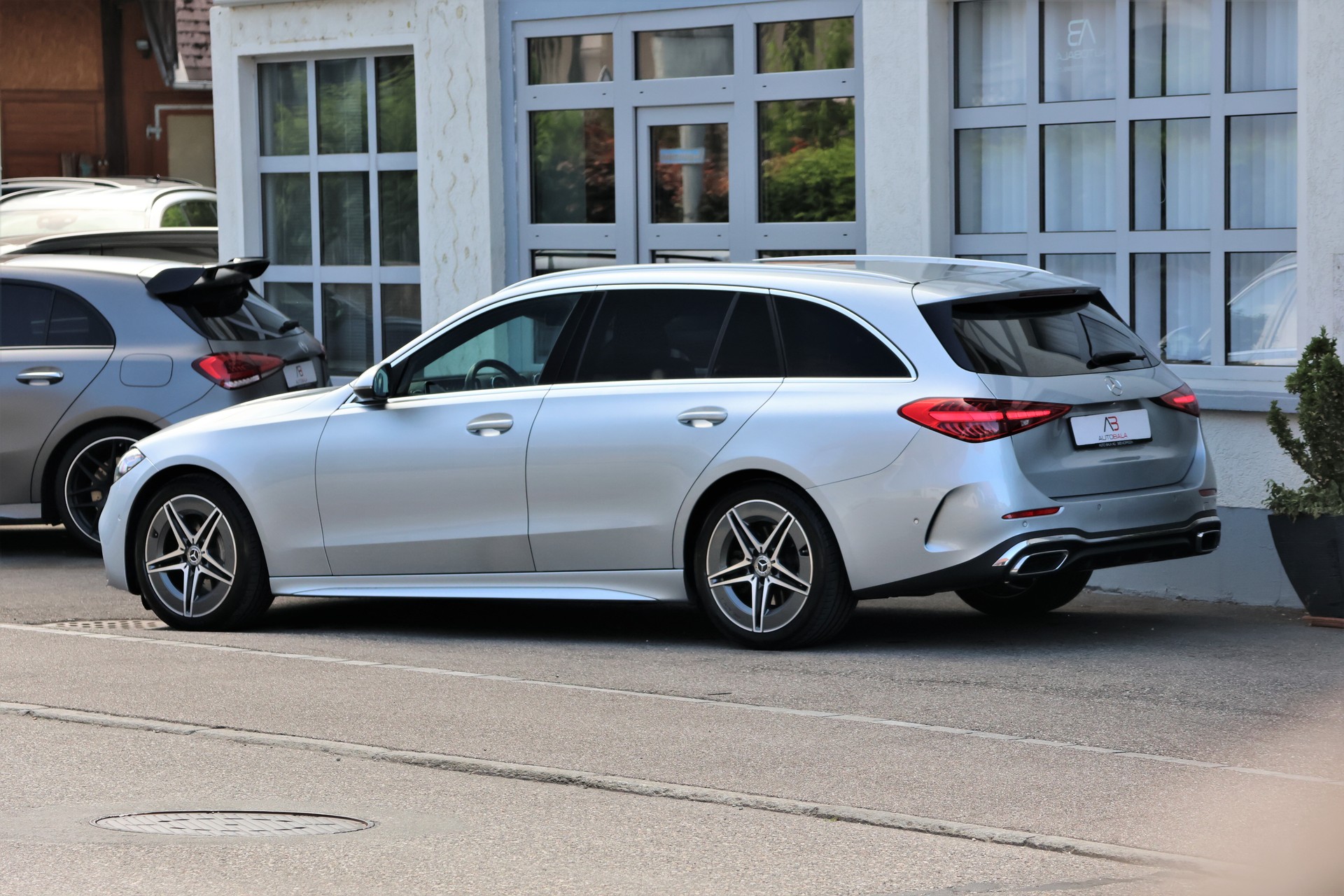 MERCEDES-BENZ C 220 d T 4Matic Swiss Star AMG-Line (CH)-image-4