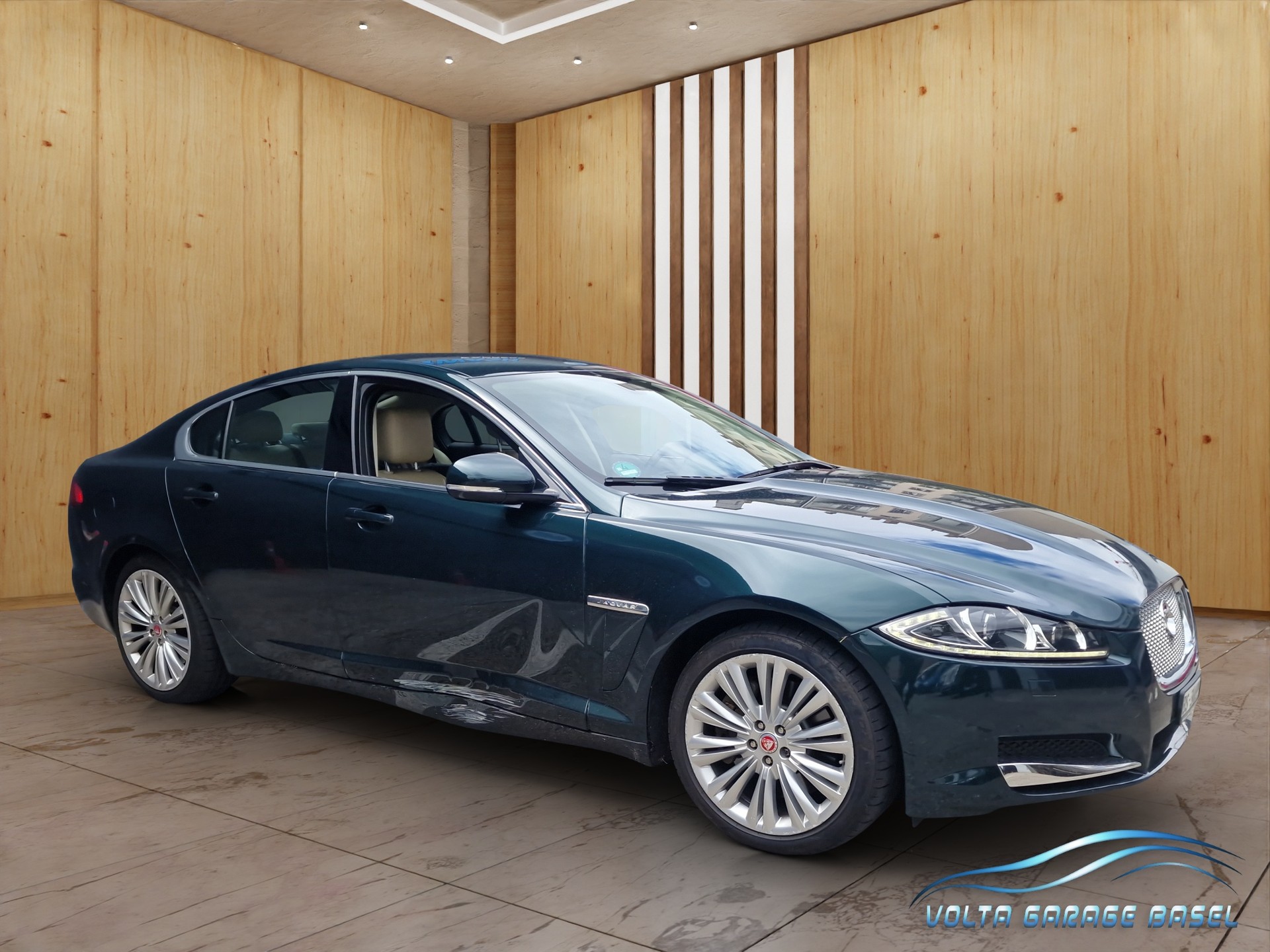 JAGUAR XF 3.0 V6 S/C 4x4-image-2