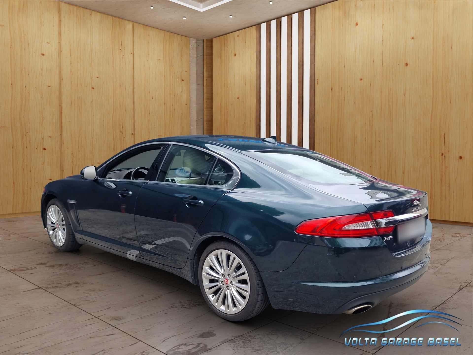 JAGUAR XF 3.0 V6 S/C 4x4-image-3