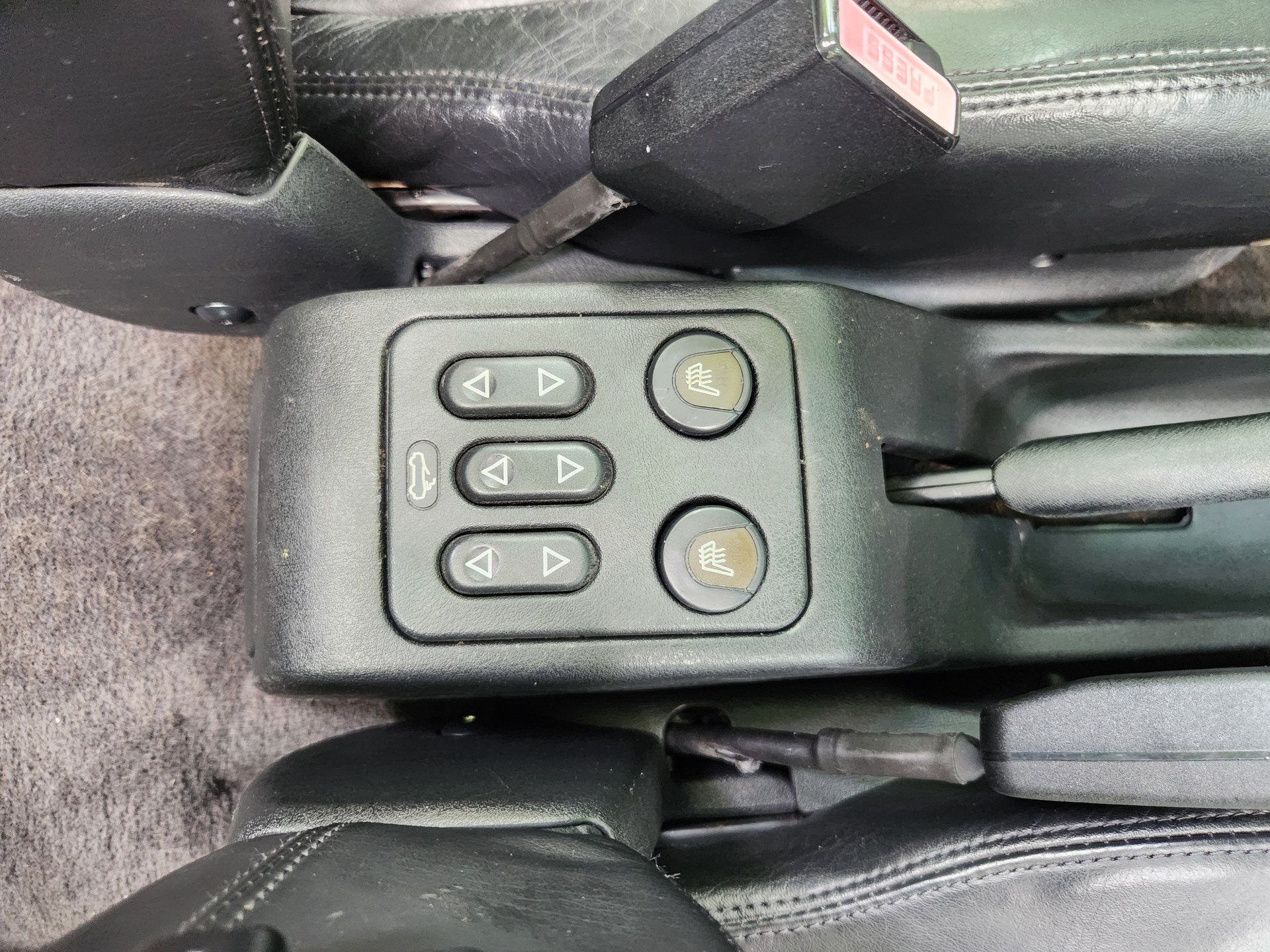 PEUGEOT 306 Cabrio 2.0-image-13