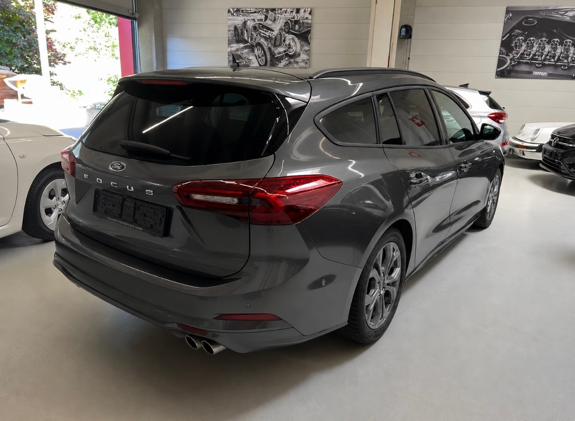 FORD Focus 1.5 EcoBlue TDCi ST-Line X Automatic-image-3