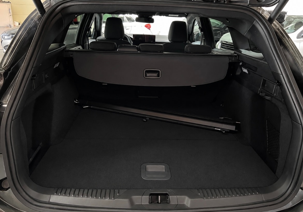 FORD Focus 1.5 EcoBlue TDCi ST-Line X Automatic-image-7