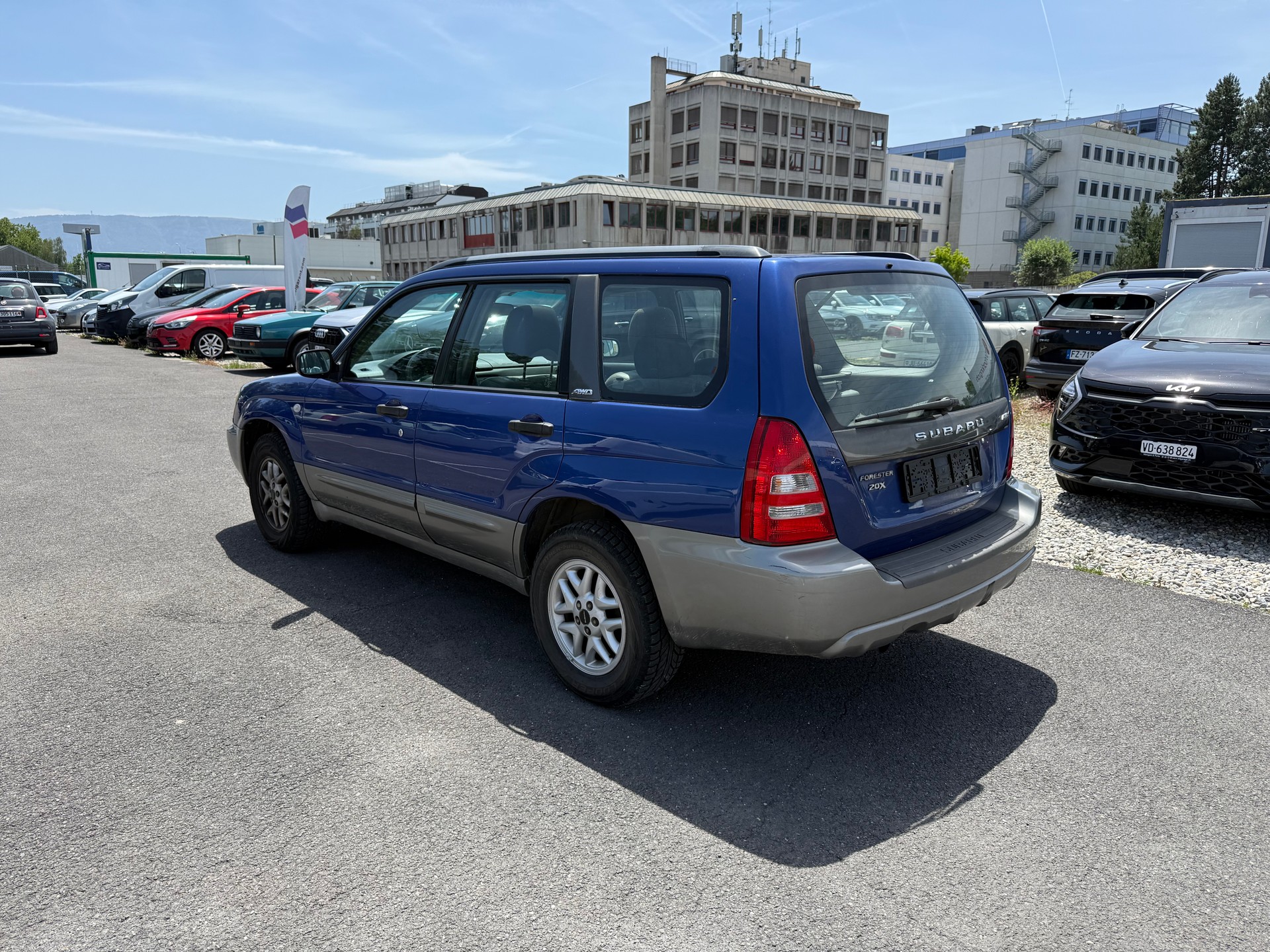 SUBARU Forester 2.0X Comfort Automatic-image-2