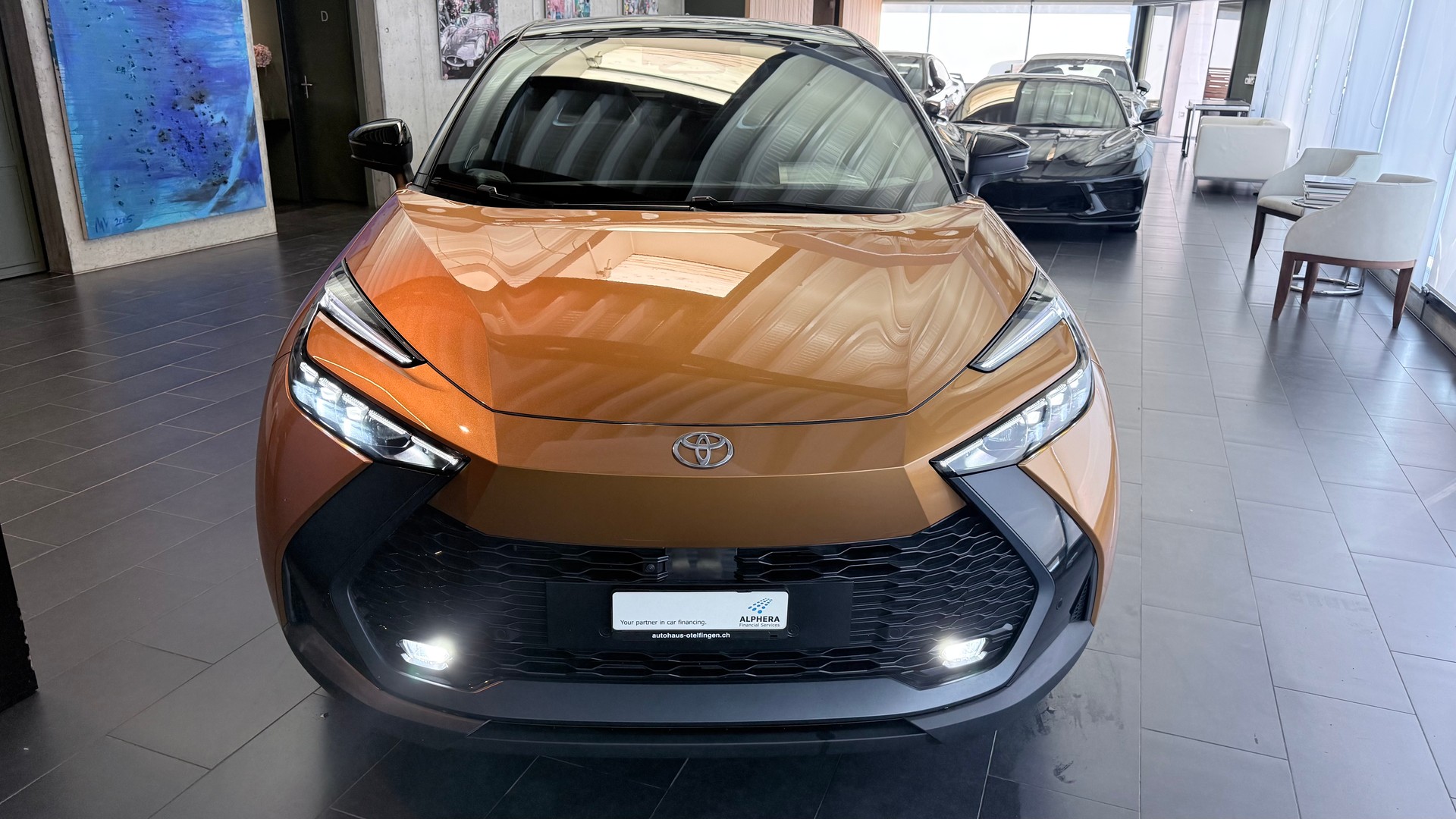 TOYOTA C-HR 2.0 PHEV Style Premiere-image-3