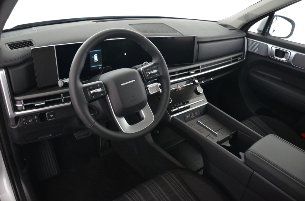 HYUNDAI Santa Fe 1.6 PHEV Premium 4WD-image-10