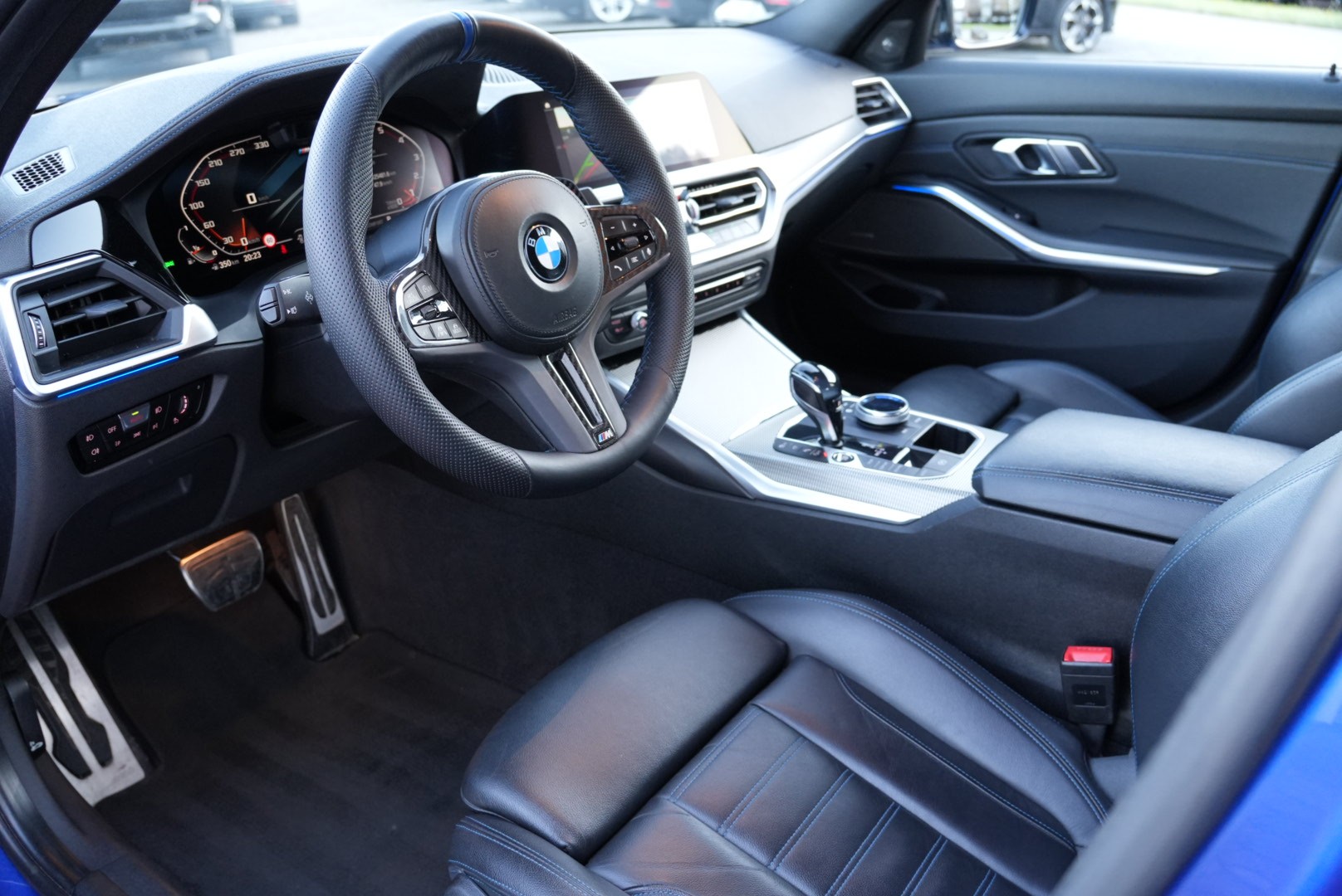 BMW 330i M Sport Steptronic-image-11